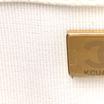 Chanel Caviar Quilted Medium Boy Flap White 7 of 10