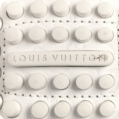 Louis Vuitton Soft Calfskin Mini Monogram Embossed Mens Hockenheim Moccasin Loafers 11 White 7 of 8