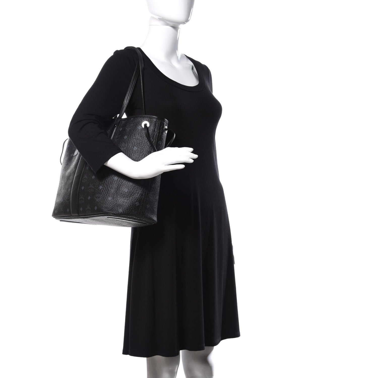 MCM Visetos Medium Liz Reversible Shopper Tote Black 3 of 15