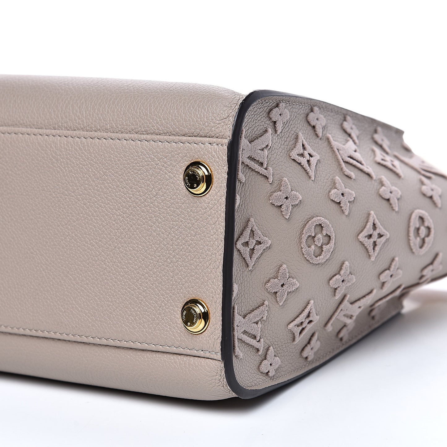 Calfskin Monogram Tufting On My Side Galet