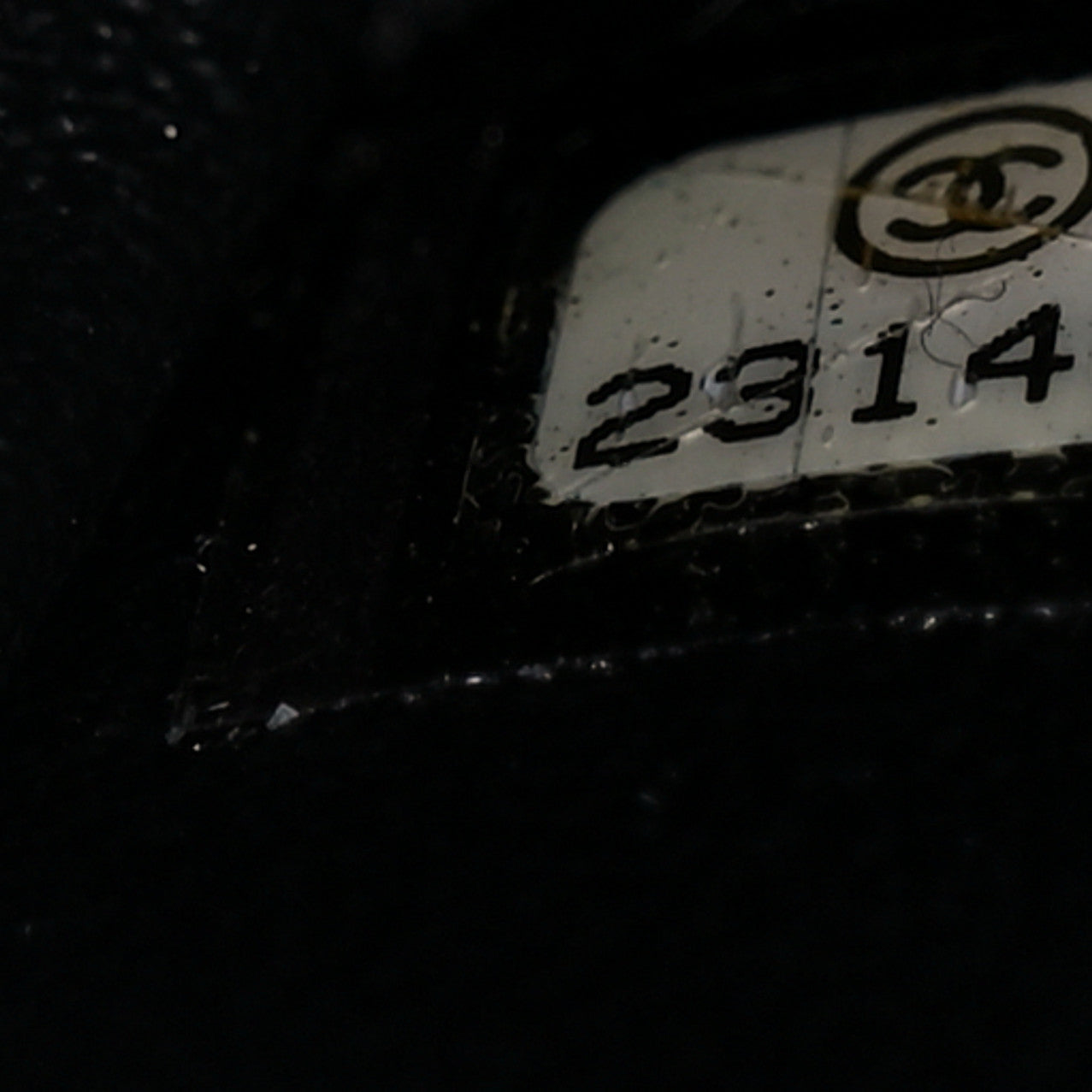 Chanel Aged Calfskin Chevron Quilted 2.55 Reissue 226 So Black 7 of 12