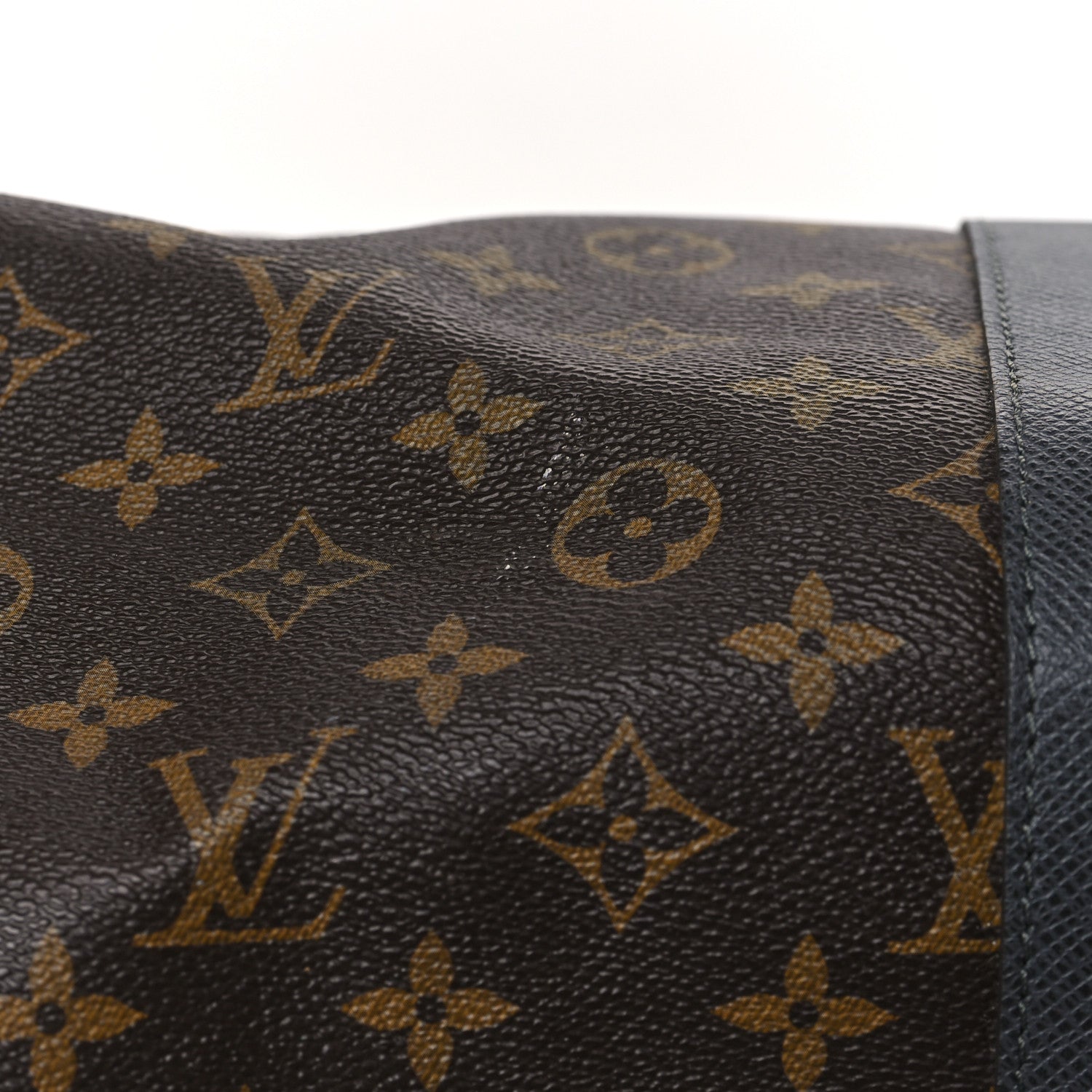 Louis Vuitton Monogram Taiga Outdoor Keepall Bandouliere 55 8 of 10