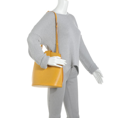 Louis Vuitton Epi Cluny Tassil 2 of 8