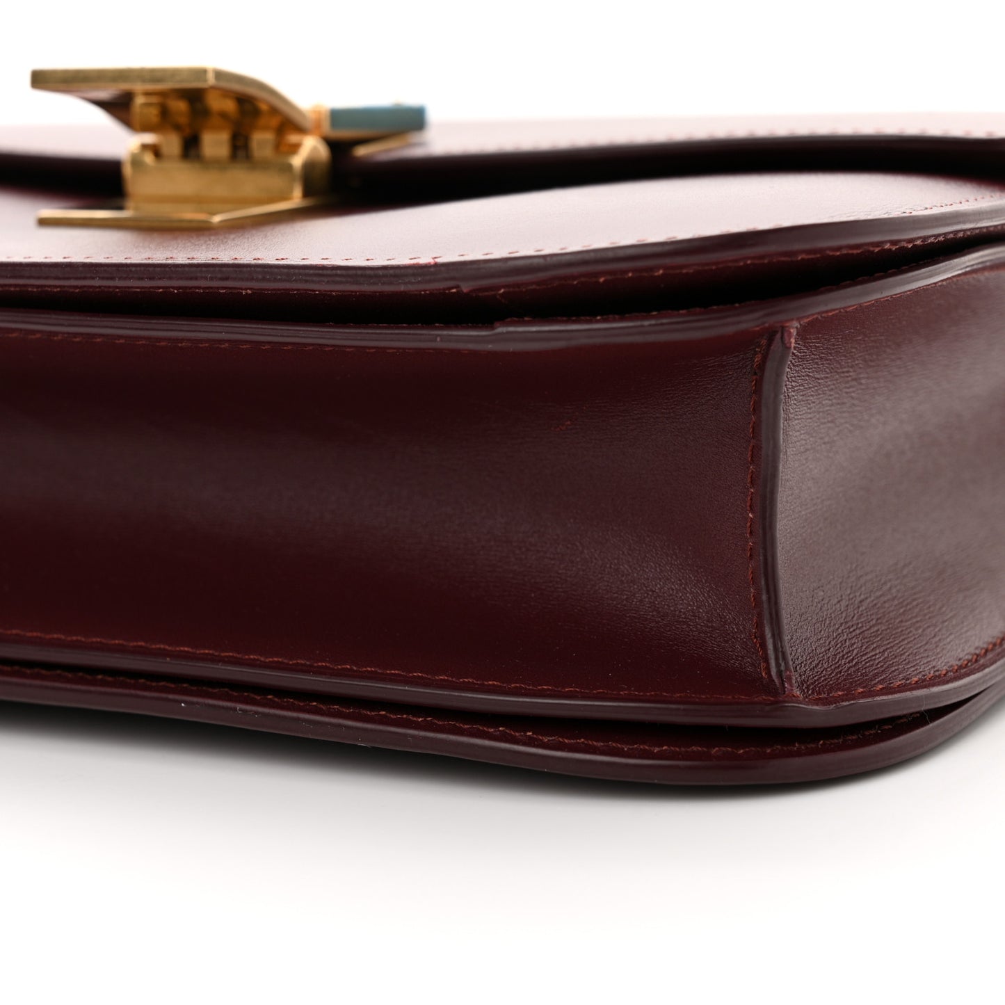Box Calfskin Medium Classic Box Flap Bag Burgundy