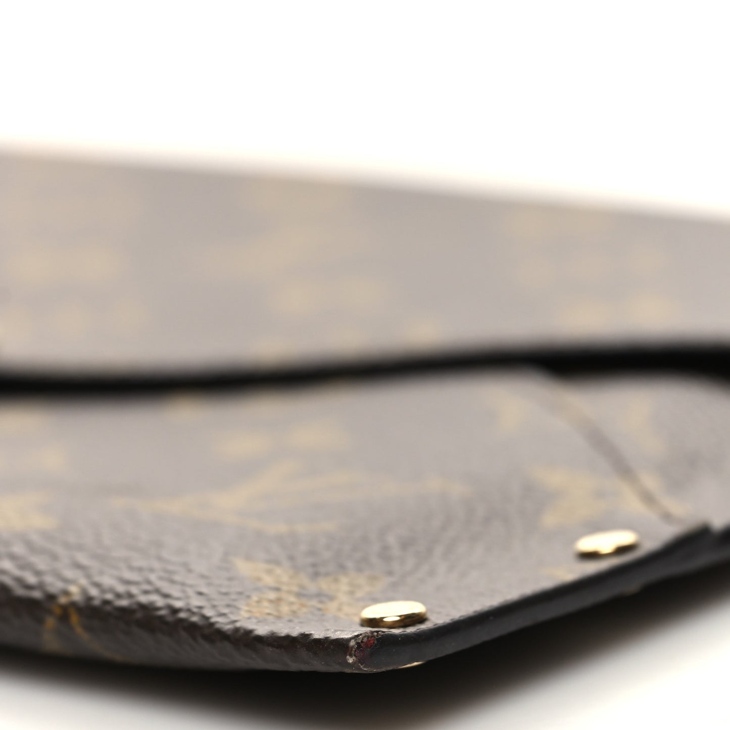 Monogram Rivets Enveloppe