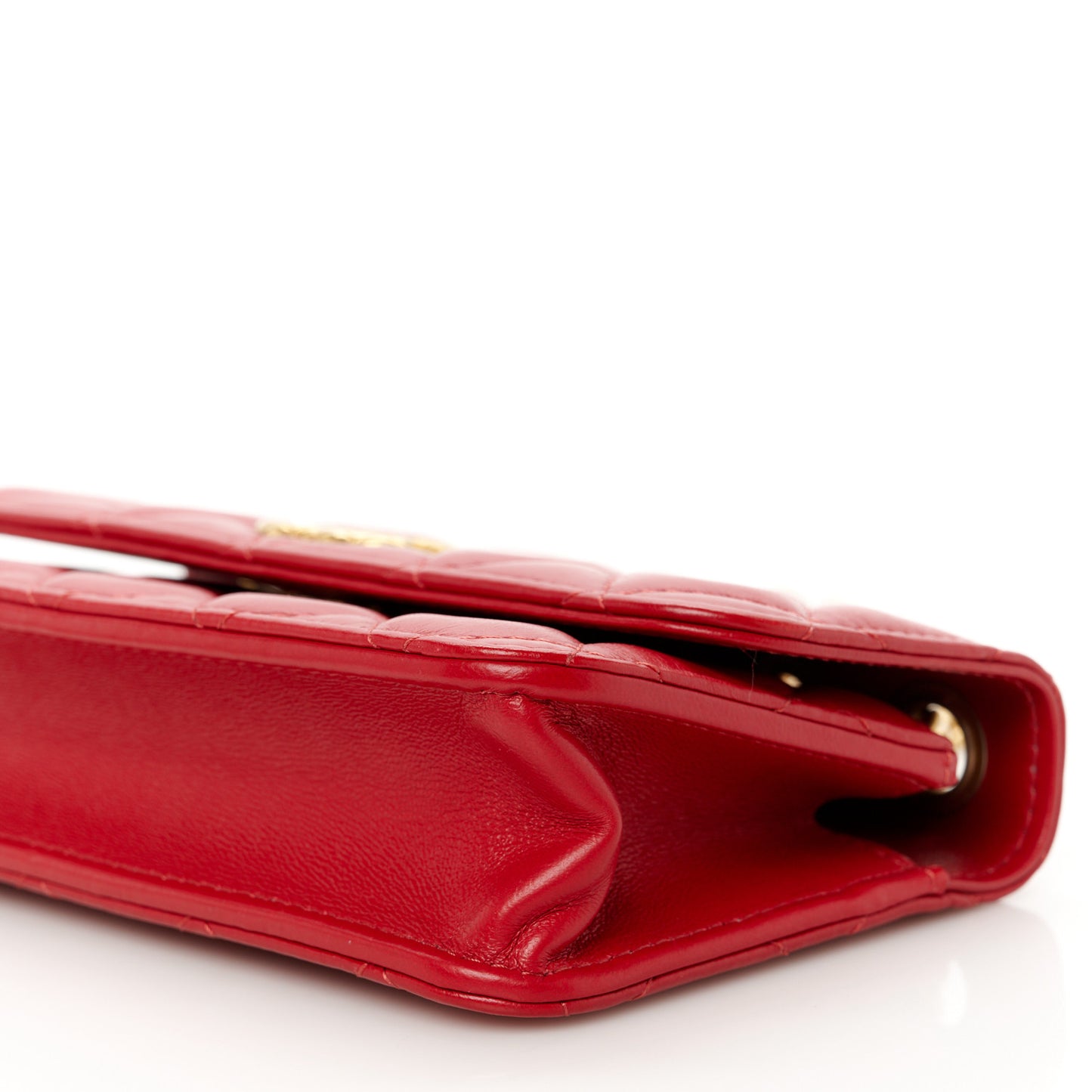 Lambskin Quilted Pillow Crush Flap Phone Holder With Chain Red