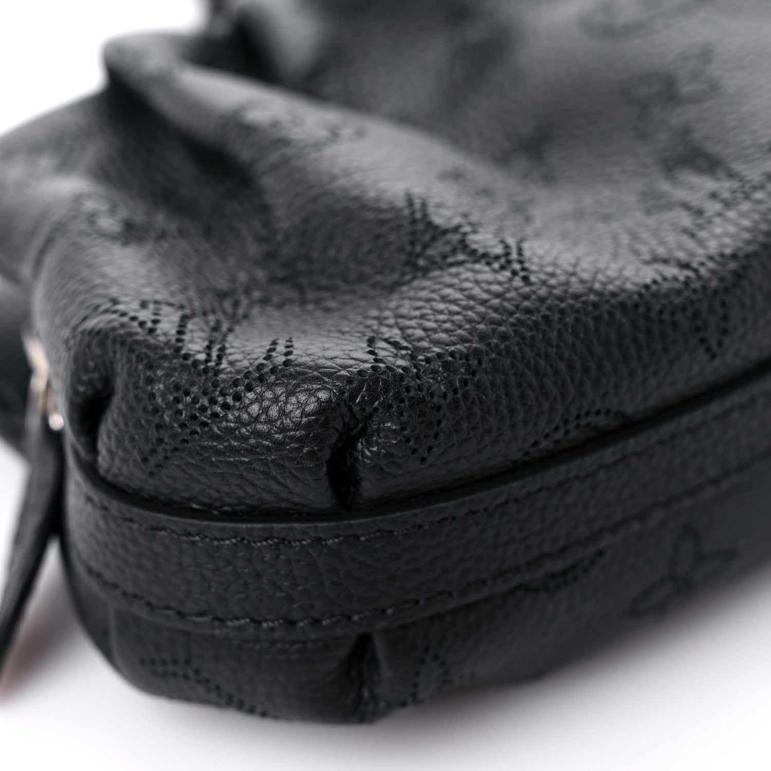 Louis Vuitton Mahina Scala Mini Pouch Black 7 of 13