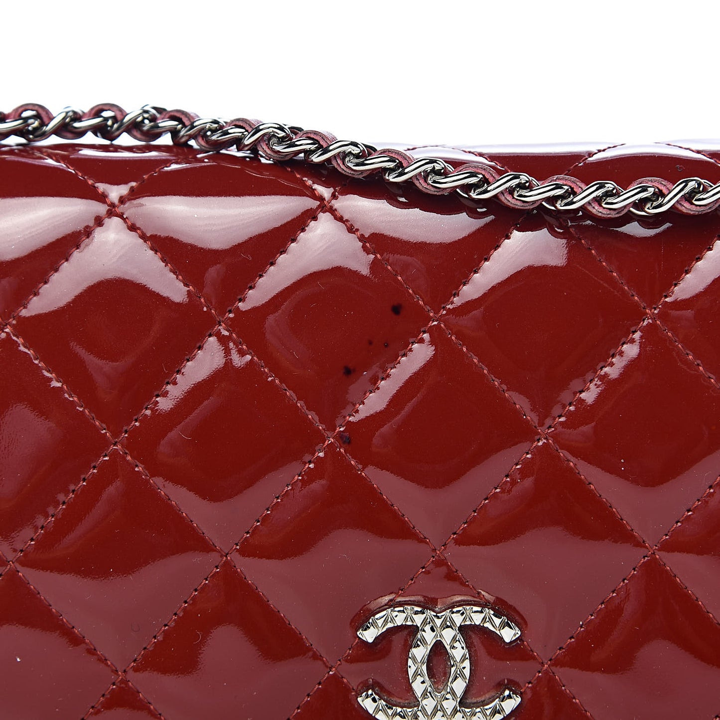 Patent Quilted Brilliant Wallet On Chain WOC Red