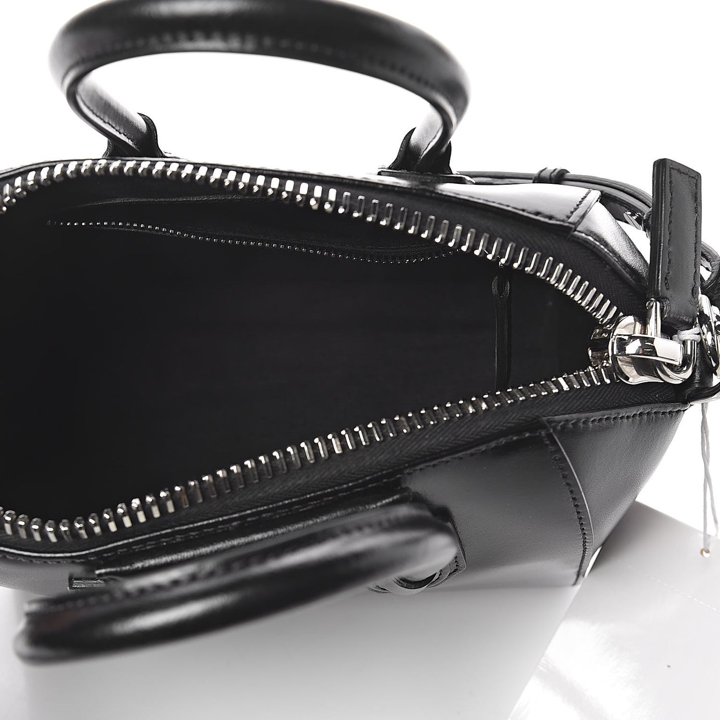 Shiny Lord Calfskin Mini Antigona Black