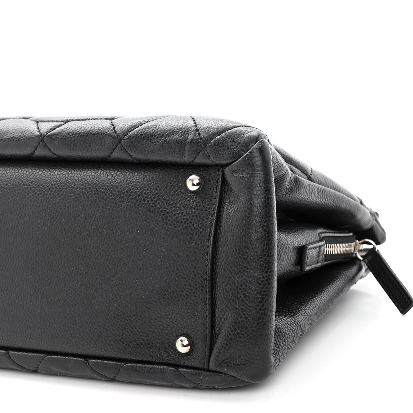 Caviar Quilted CC Timeless Soft Tote Black