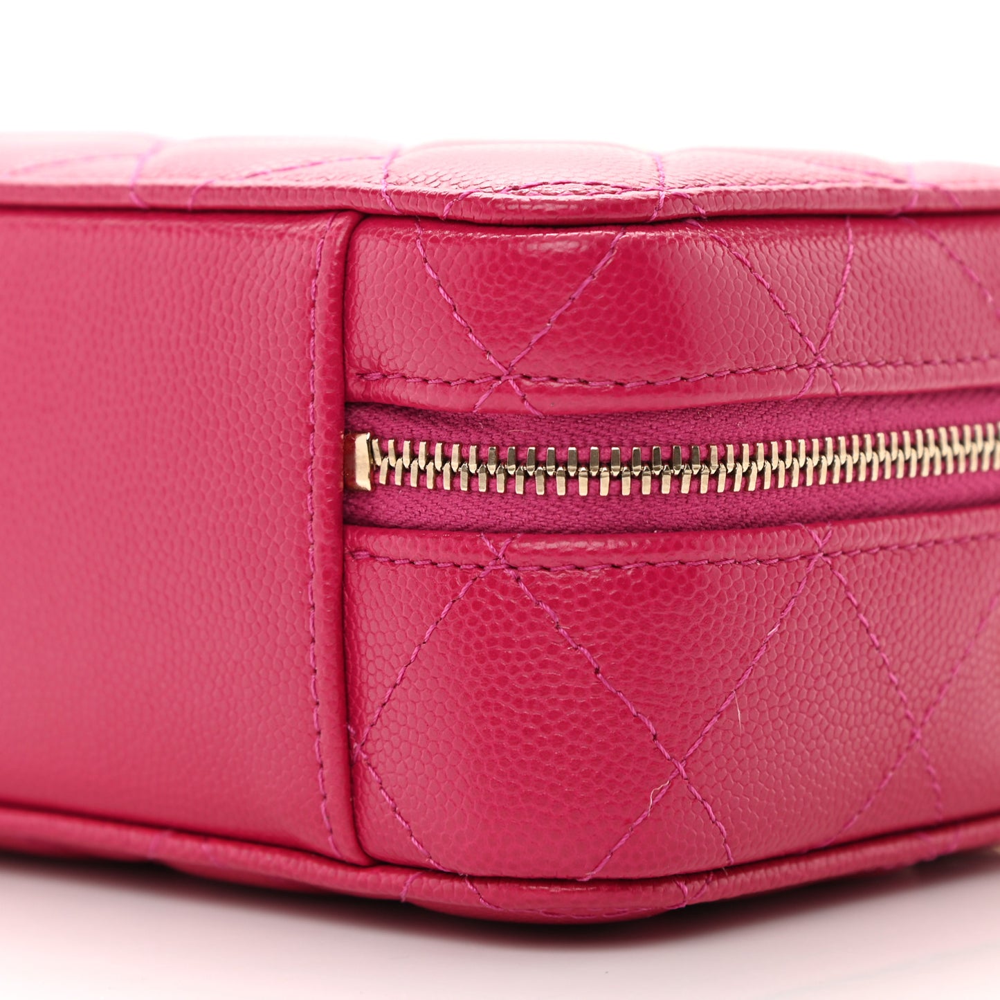 Caviar Quilted Twist Your Buttons Clutch With Chain Fuchsia