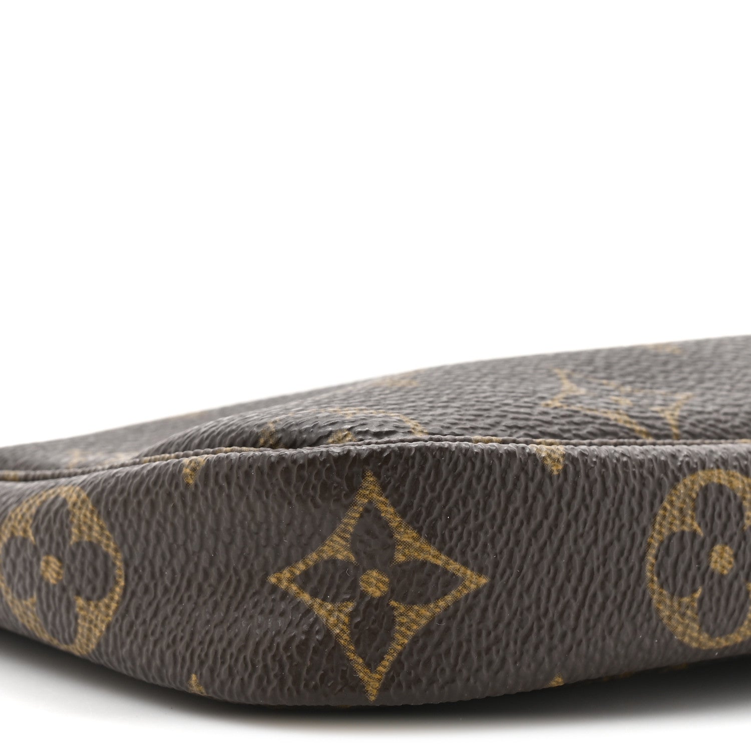 Louis Vuitton Monogram Petit Bucket Pouch 10 of 12