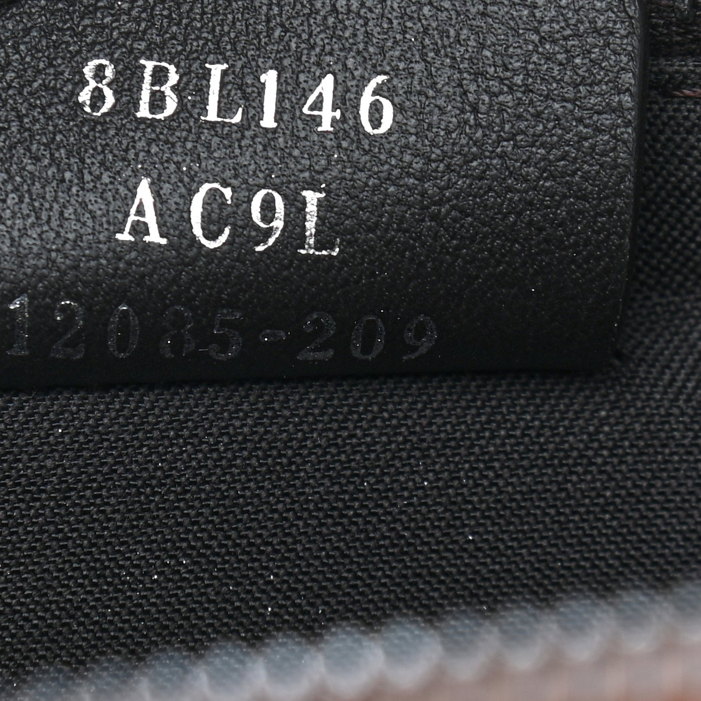 Vitello King Logo Embossed Medium By The Way Boston Bag Cuoio