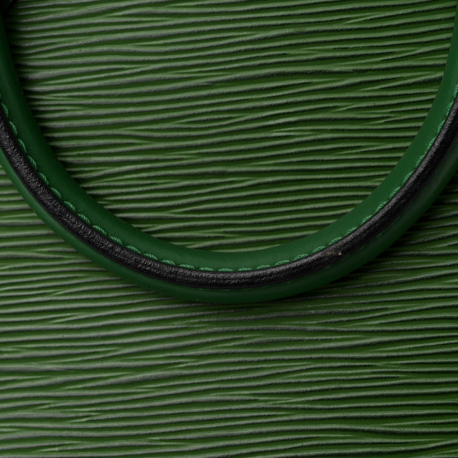 Louis Vuitton LOUIS VUITTON Epi Alma PM Borneo 11 of 11
