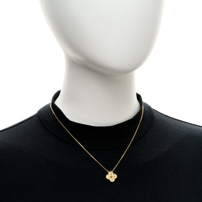 Van Cleef & Arpels 18K Yellow Gold Vintage Alhambra Pendant Necklace 2 of 4