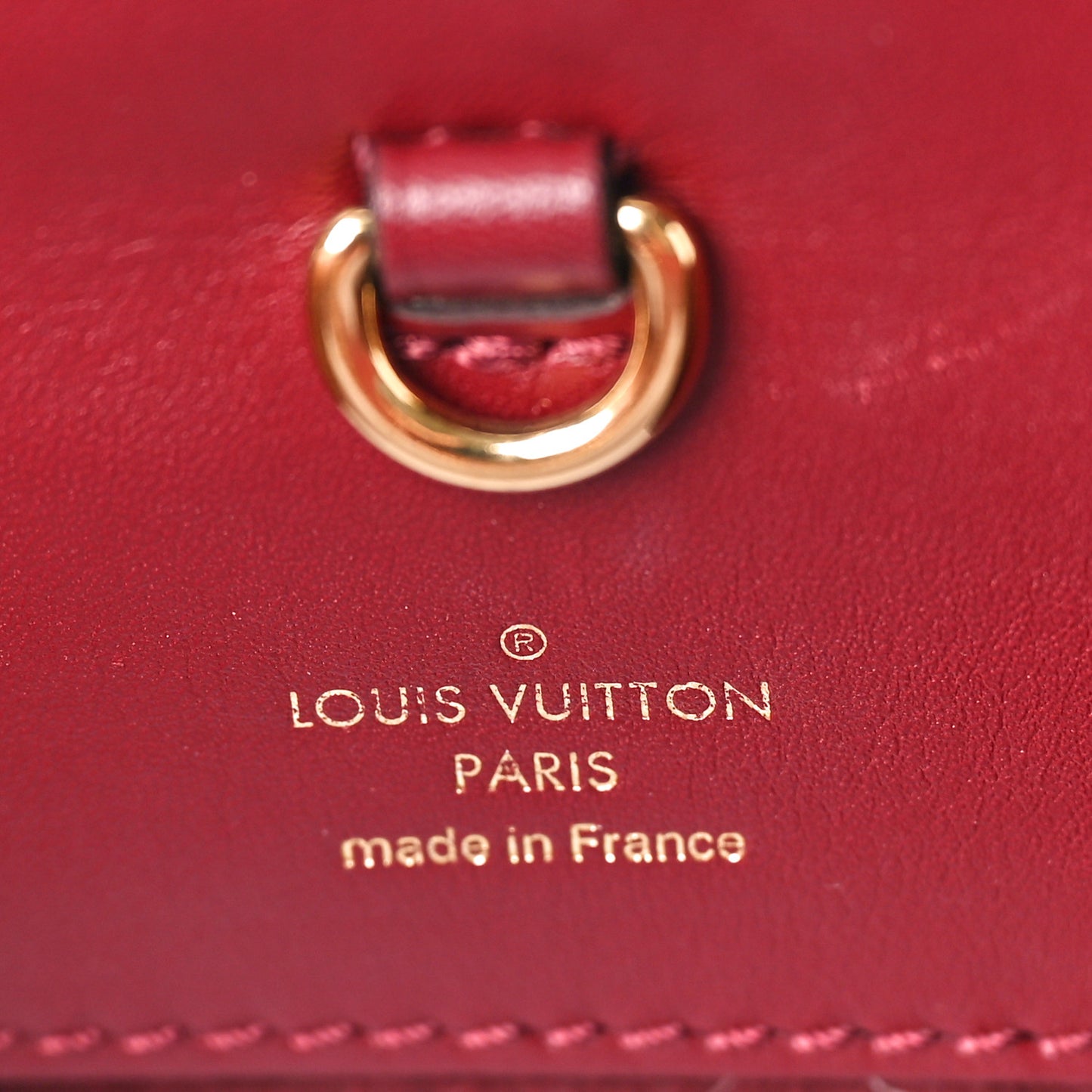 Monogram Venus Raisin