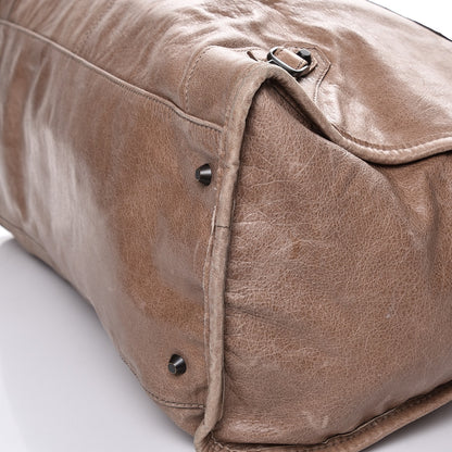 Balenciaga Agneau Classic Hardware Weekender Seigle 17 of 19