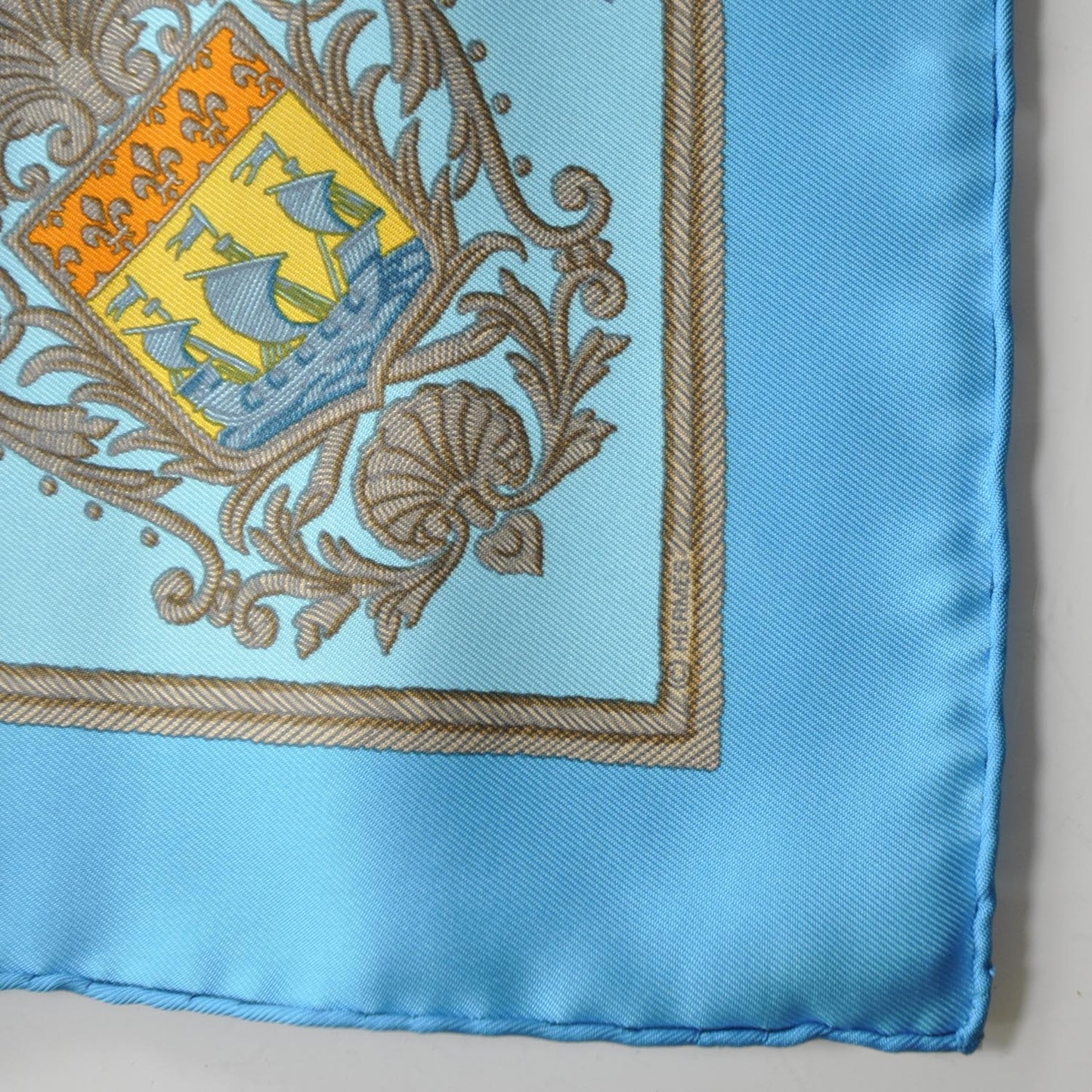 Silk Les Armes de Paris Pocket Square Scarf