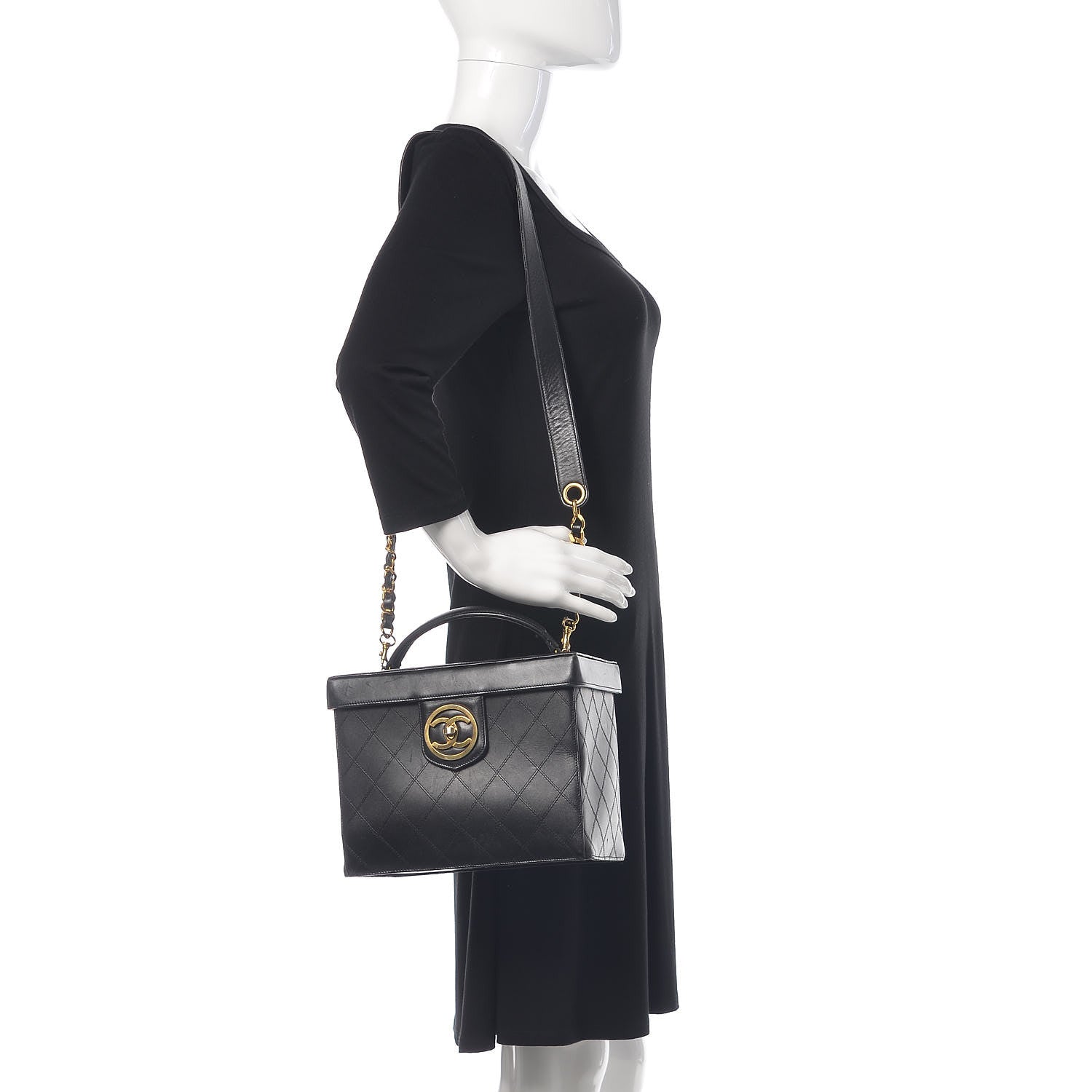 Chanel Calfskin Stitch Vanity Case Black 2 of 22