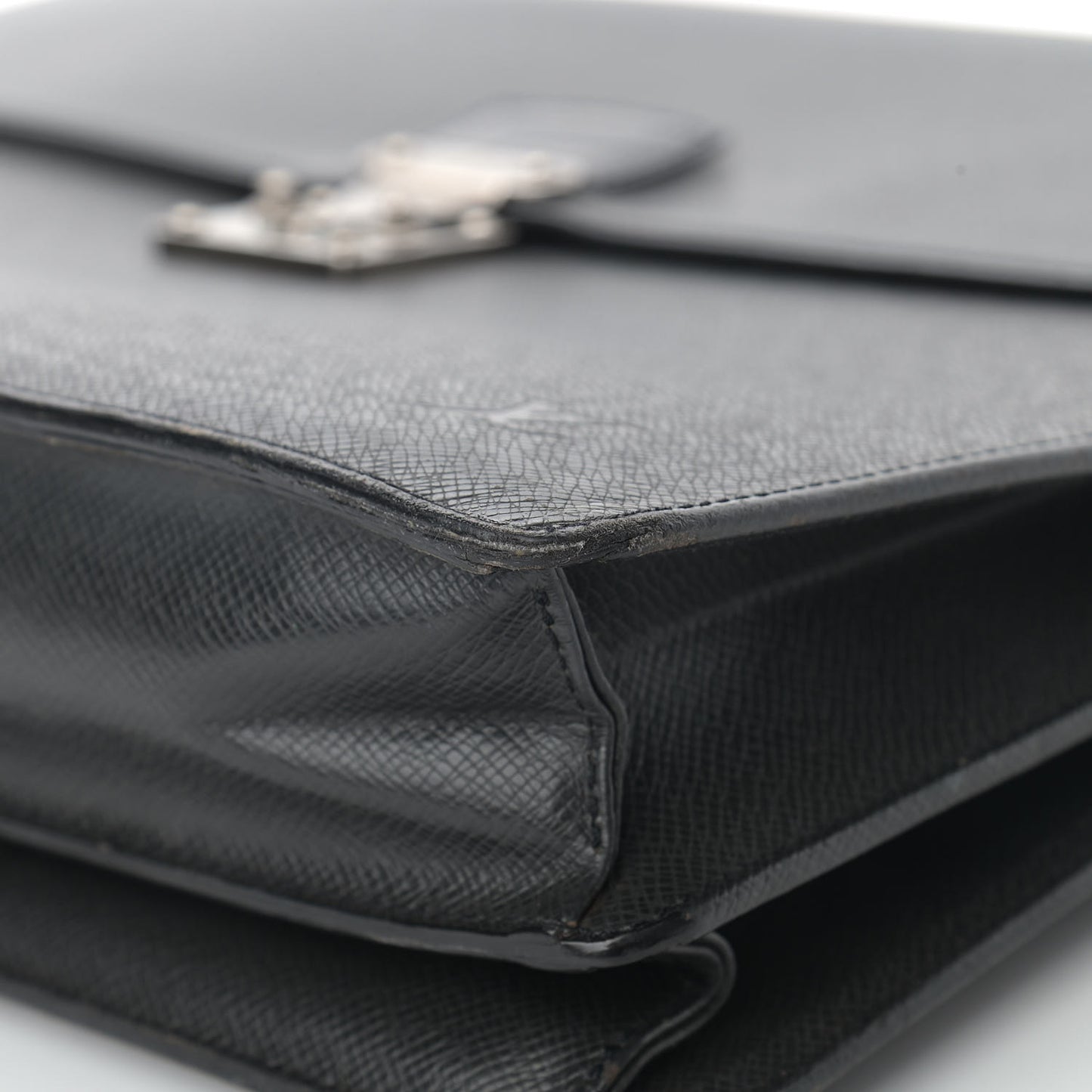 Taiga Robusto 2 Compartment Briefcase Black