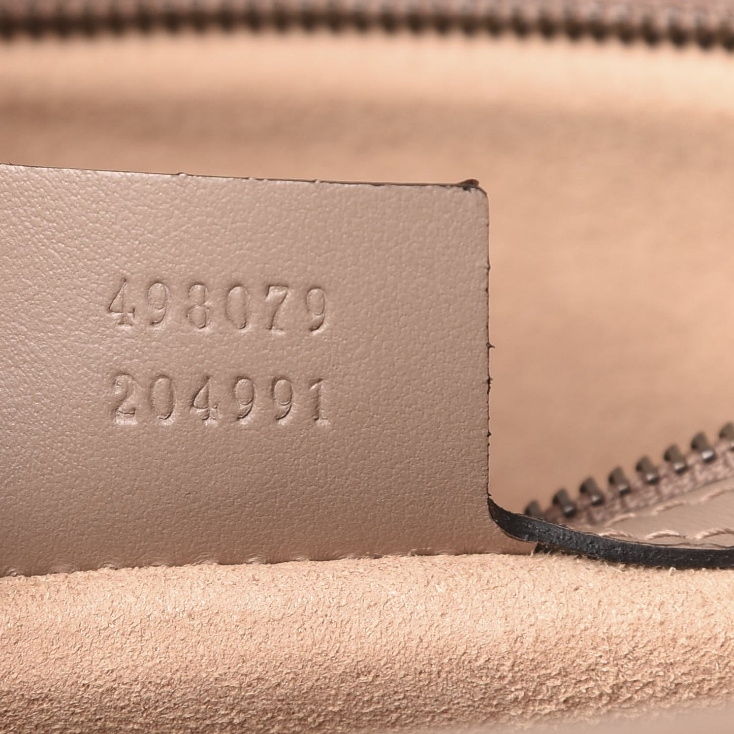 Calfskin Matelasse GG Marmont Clutch Porcelain Rose