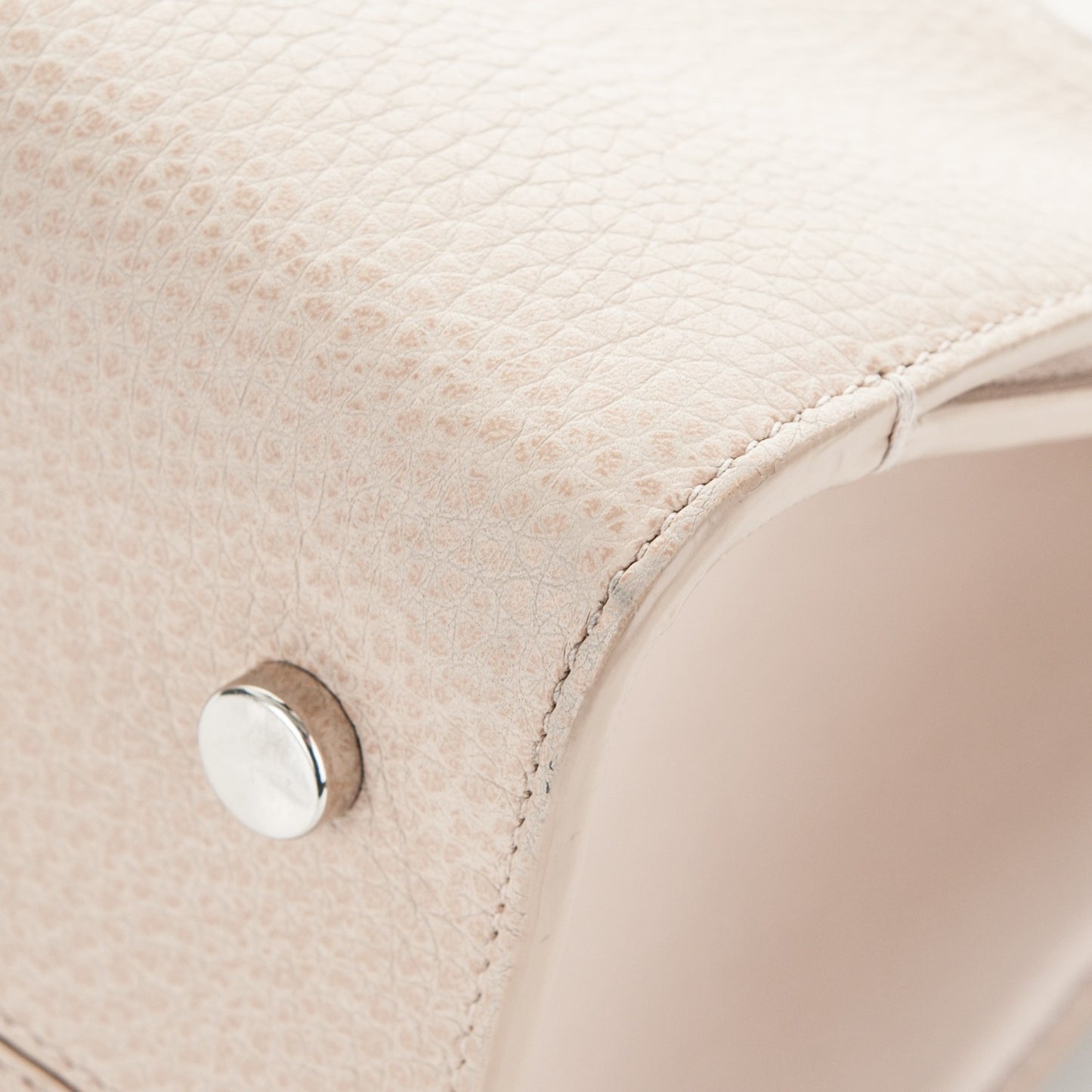 Grained Calfskin Medium Diorever Flap Tapioca