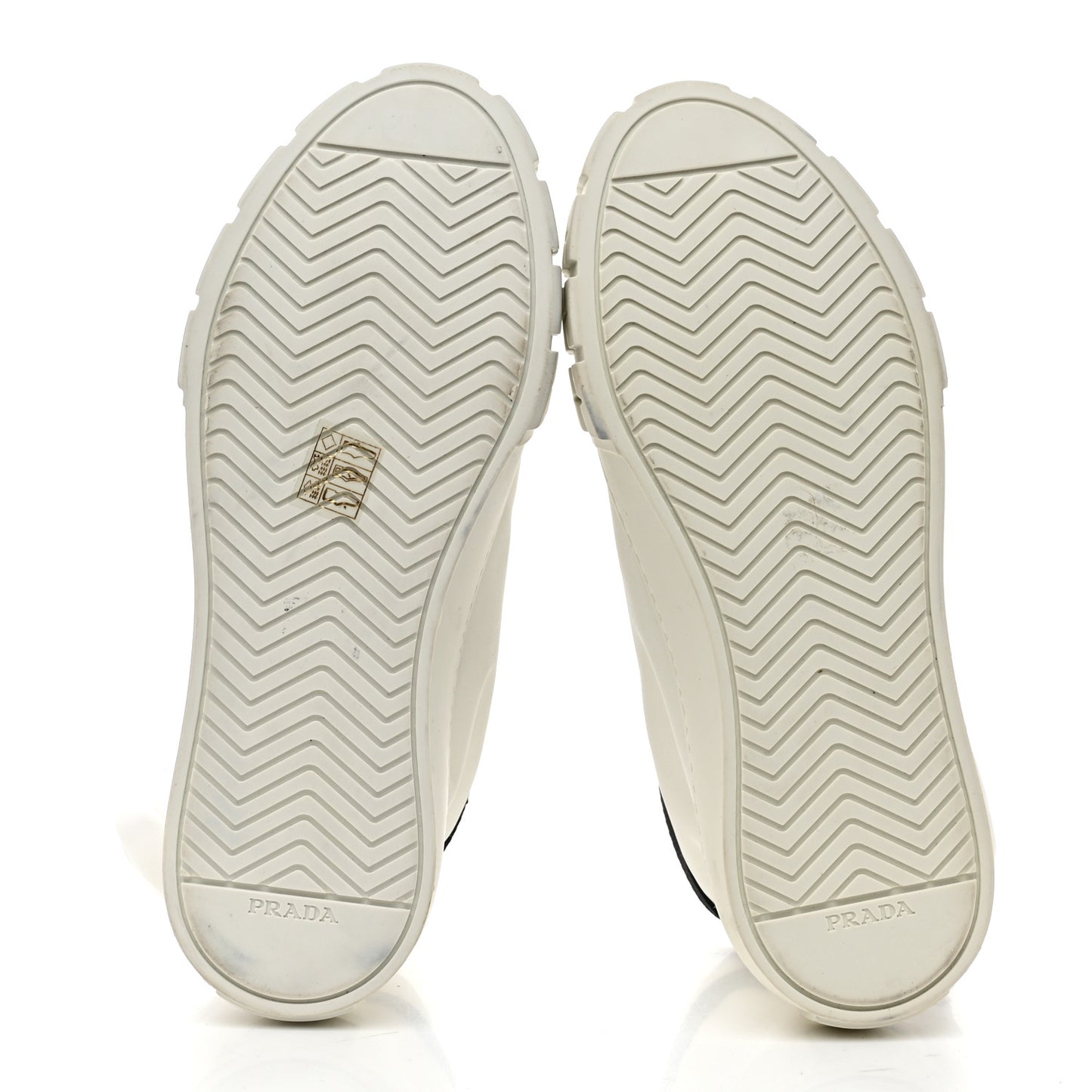 Re-Nylon Gabardine Metal Triangle Logo Wheel Pouch Pocket High Top Sneakers 38.5 White