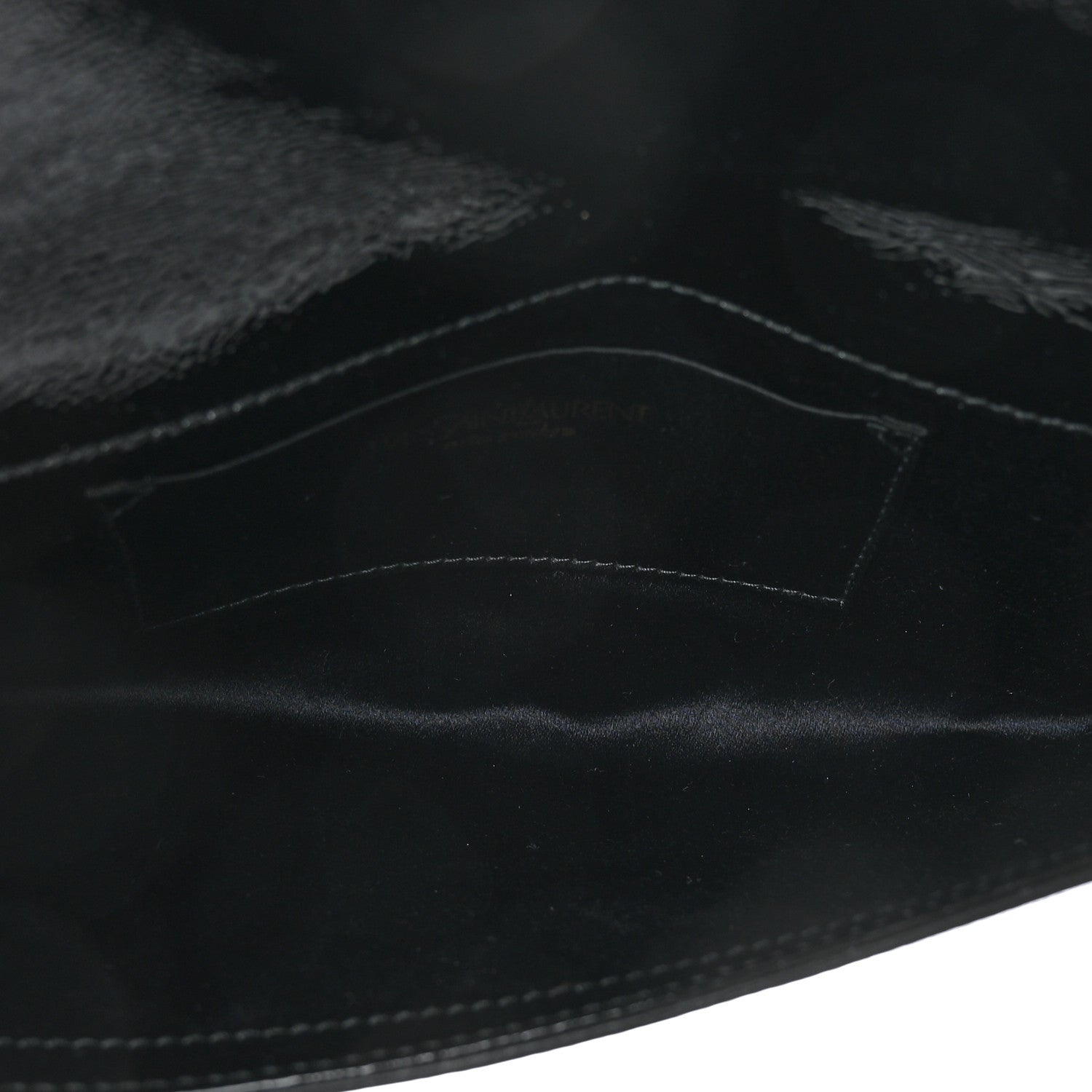 Saint Laurent Textured Patent Monogram Small Belle De Jour Clutch Black 5 of 6