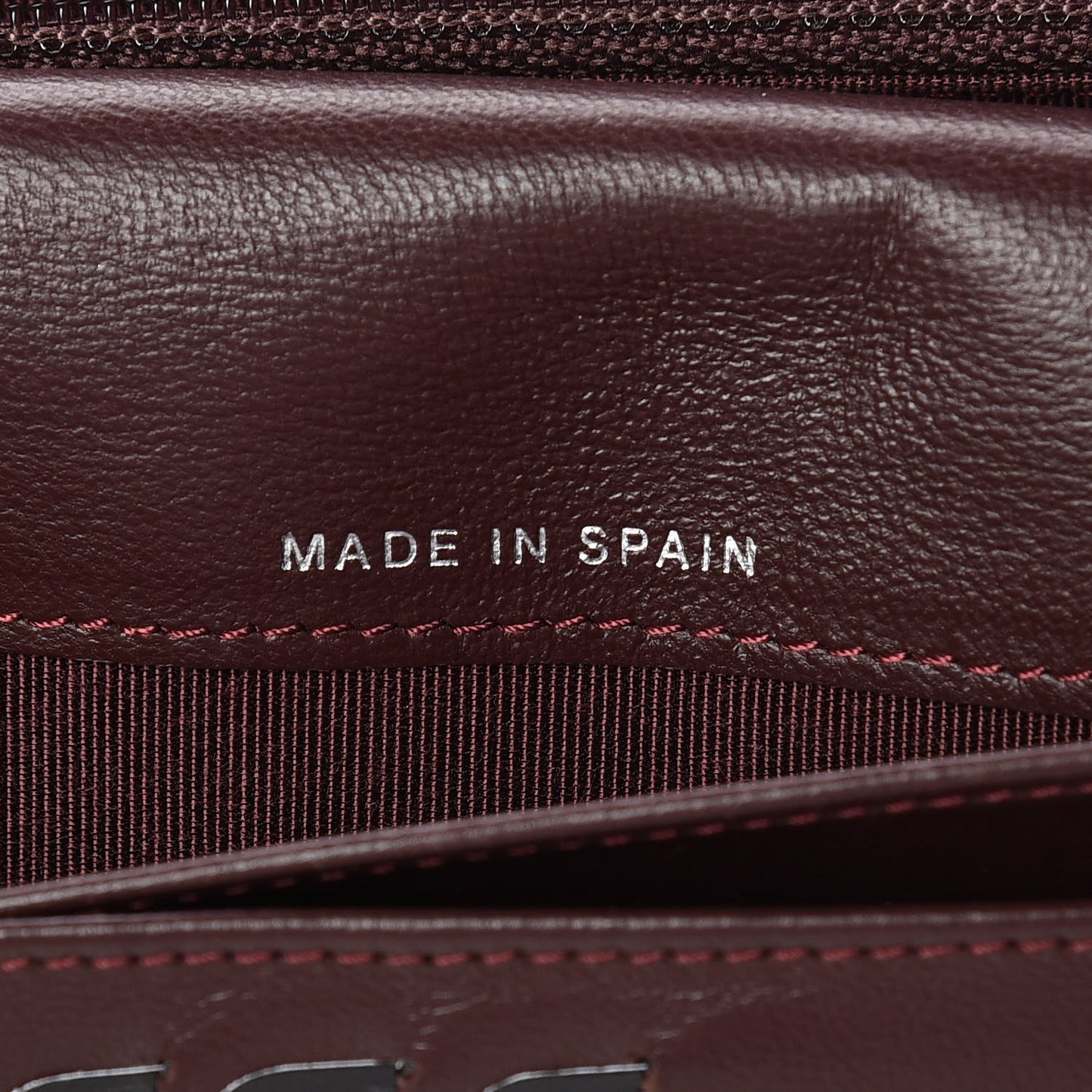 Lambskin Quilted Yen Wallet Black