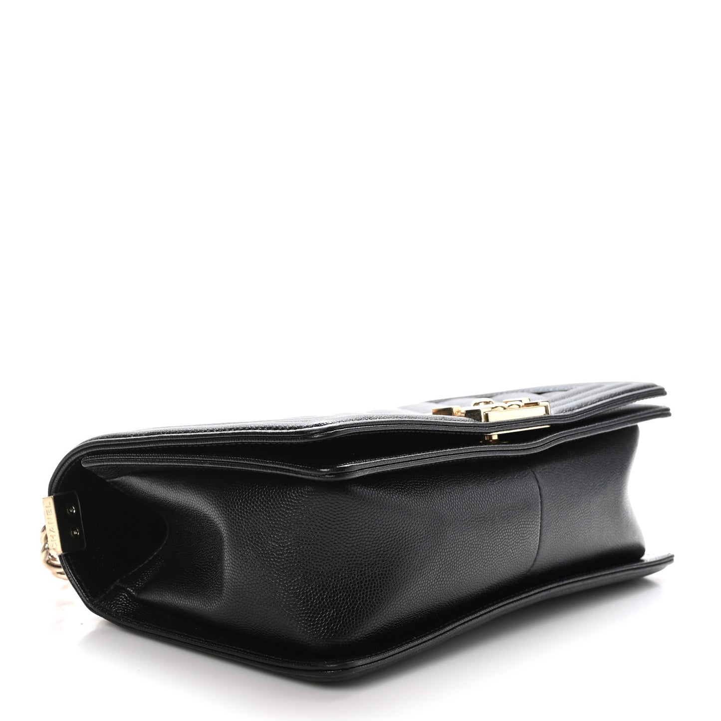 Caviar Chevron Quilted Medium Boy Flap Black