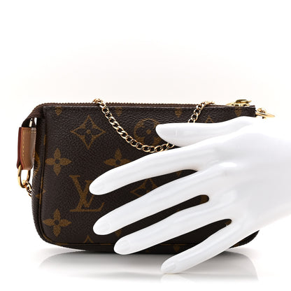 Louis Vuitton Monogram Mini Pochette Accessories 2 of 8