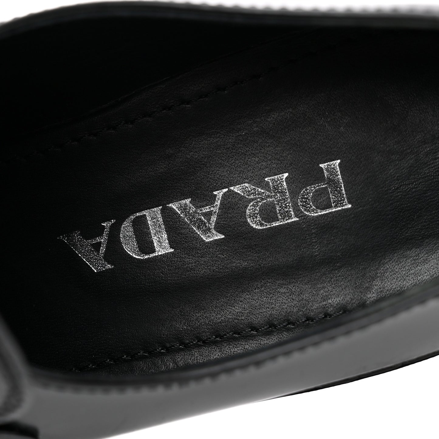 Spazzolato Metal Triangle Logo 50mm Loafers 36.5 Black