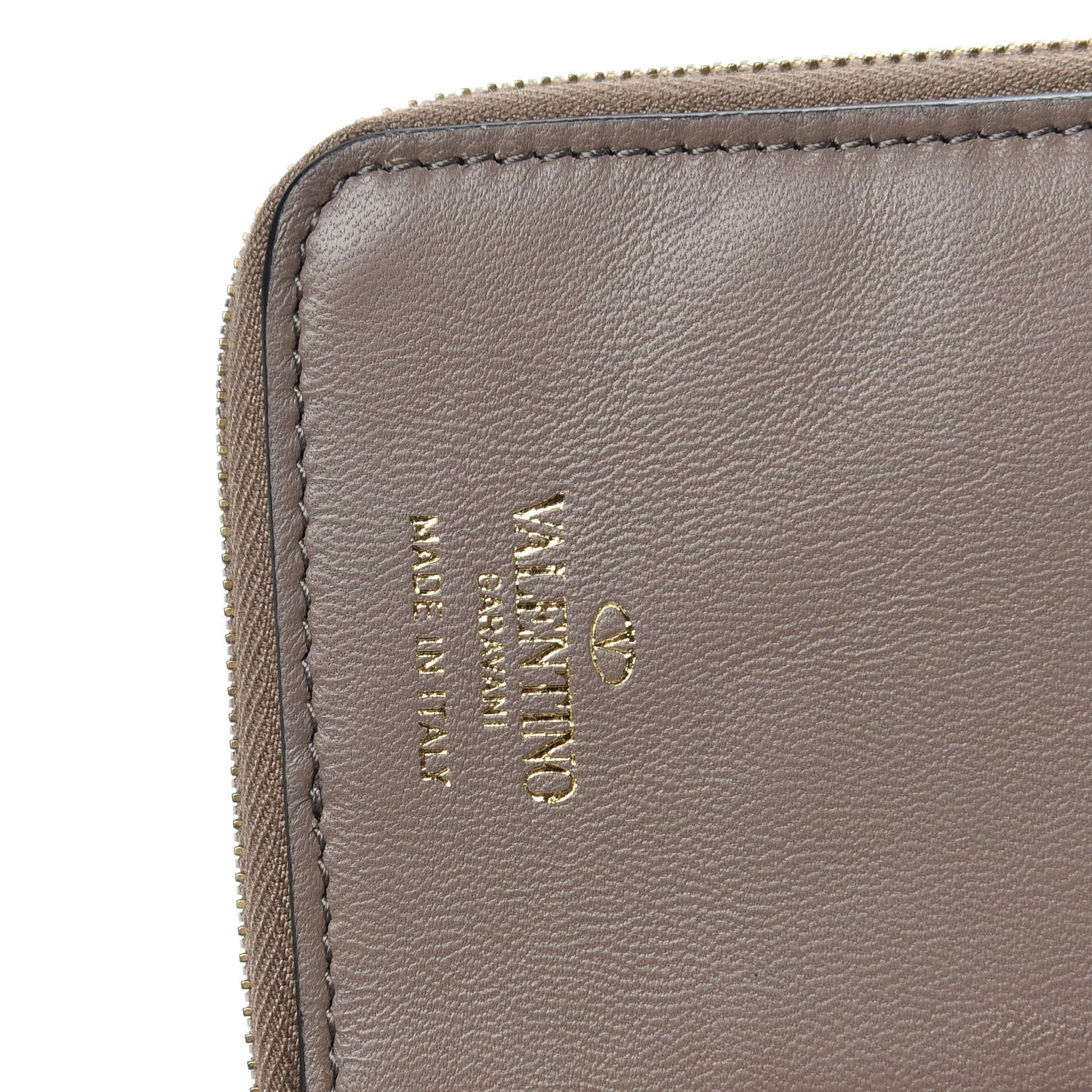 Valentino Garavani Grainy Calfskin Vlogo Zip Around Wallet Clay 6 of 10