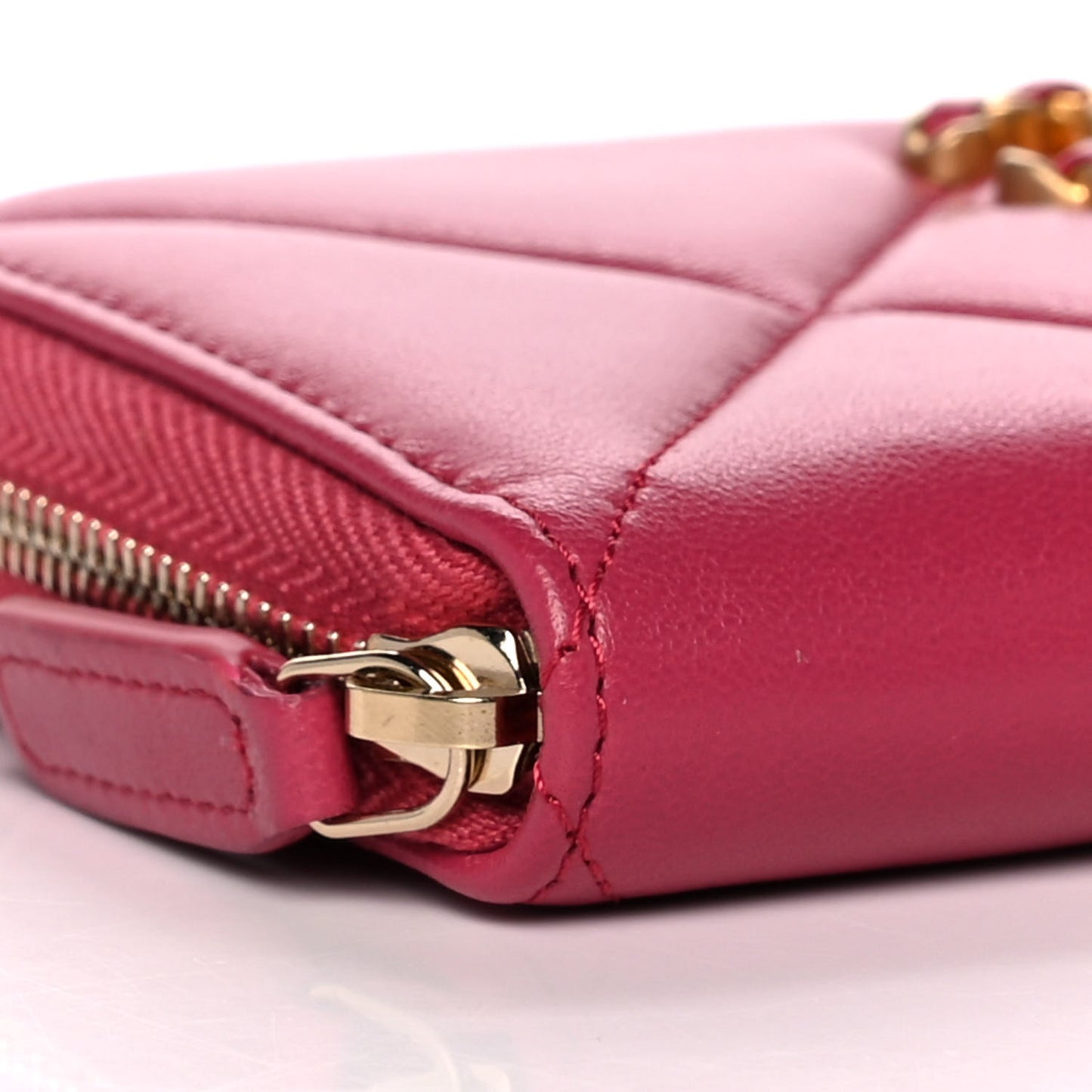 Lambskin Quilted Chanel 19 Zipped Wallet Dark Pink