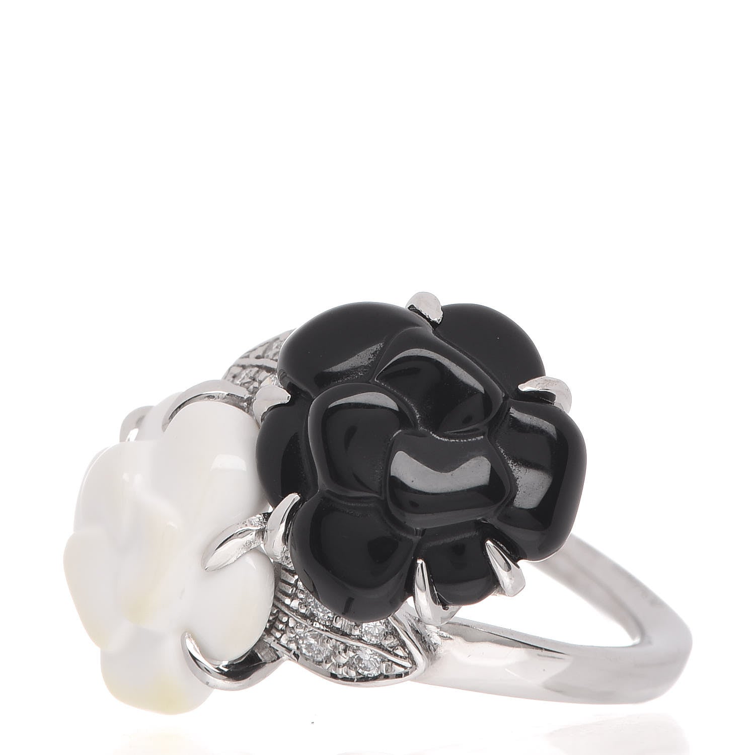 Chanel 18K White Gold Diamond Onyx White Agate Camelia Sculpte Ring 50 5.25 3 of 5