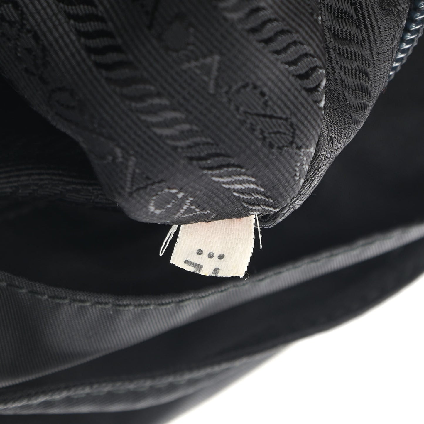 Nylon Vela Medium Backpack Black