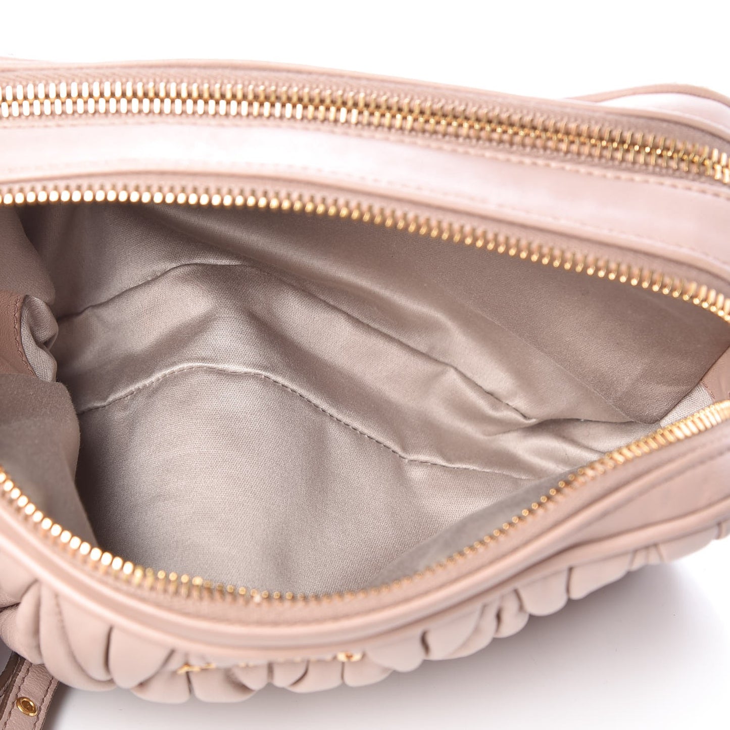 Nappa Matelasse Double Zip Chain Shoulder Bag Cammeo