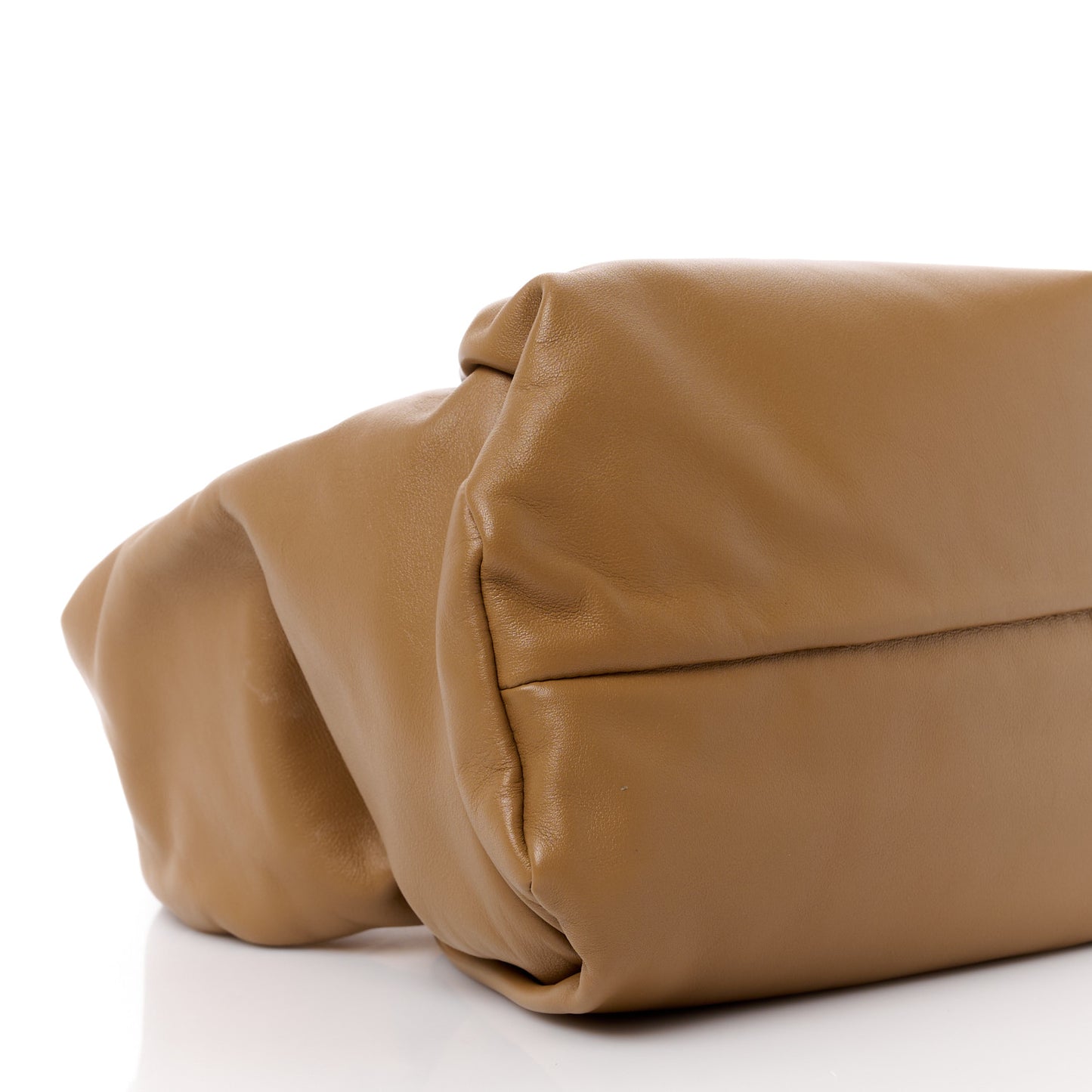 Smooth Butter Calfskin Small The Shoulder Pouch Cammello