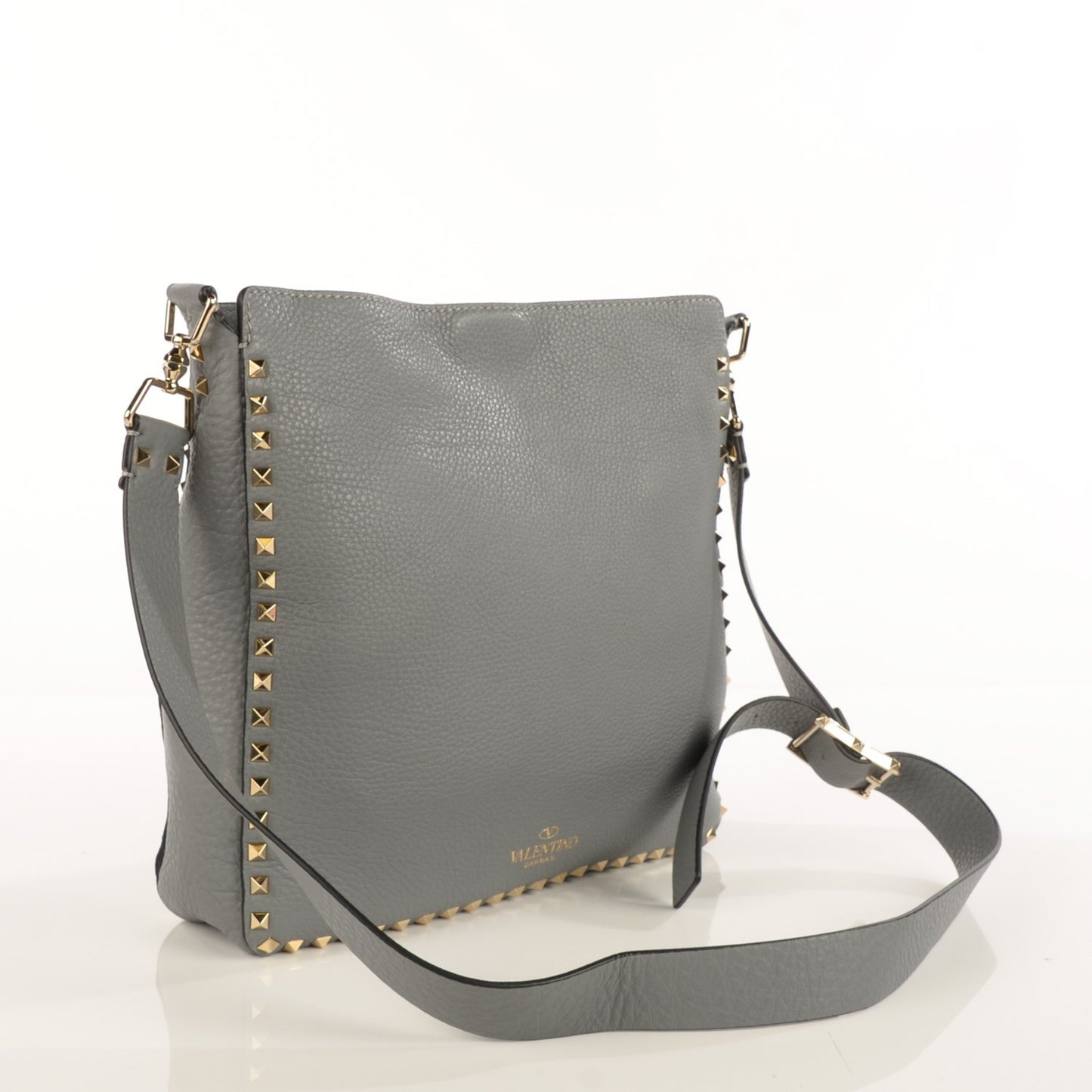 Pebbled Calfskin Large Rockstud Flip-Lock Messenger Bag Grigio Perla