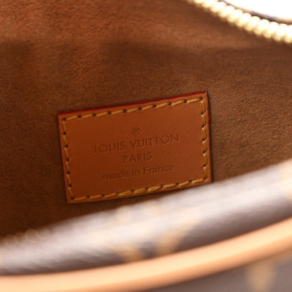 Louis Vuitton Monogram Loop 6 of 10
