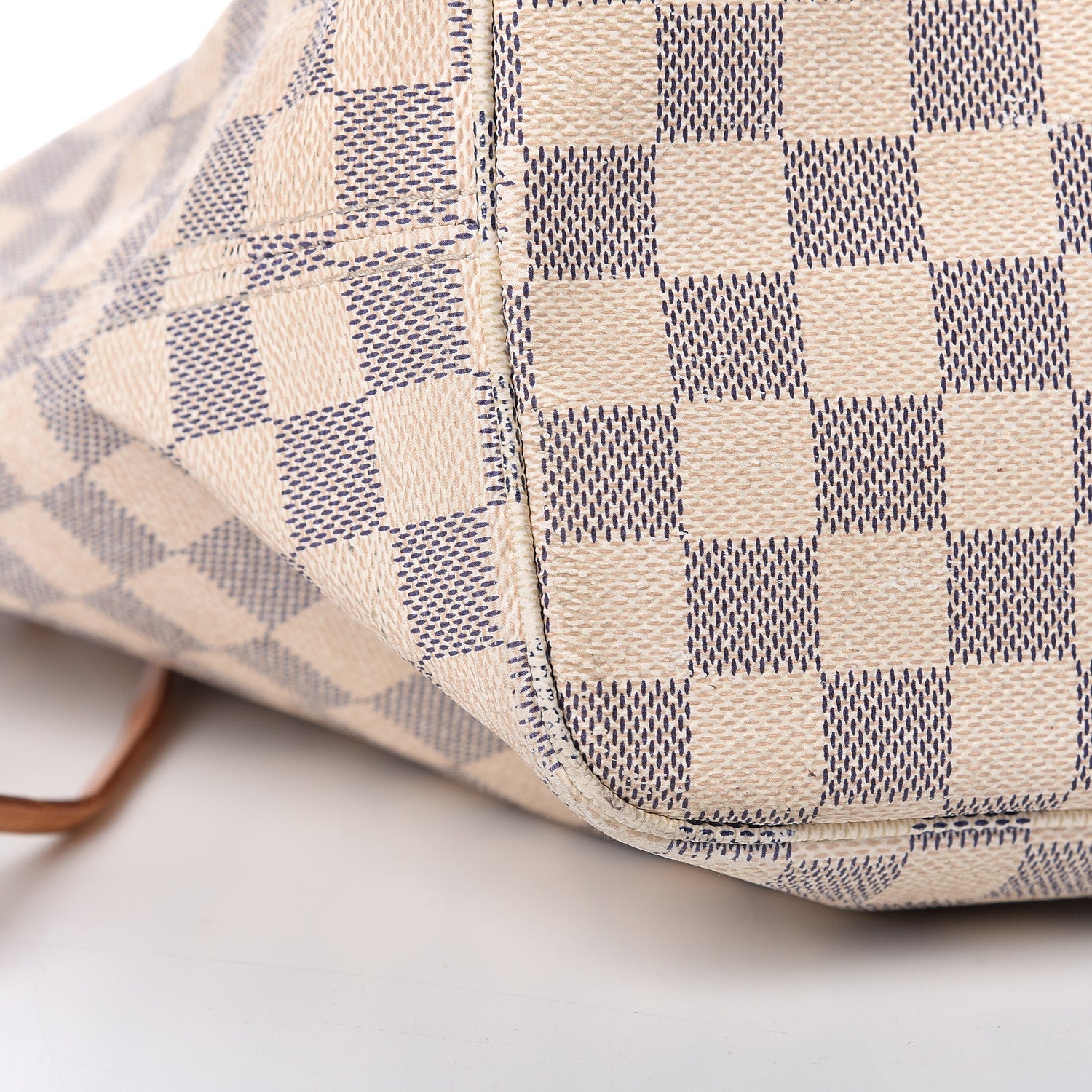 Louis Vuitton Damier Azur Neverfull MM 17 of 19