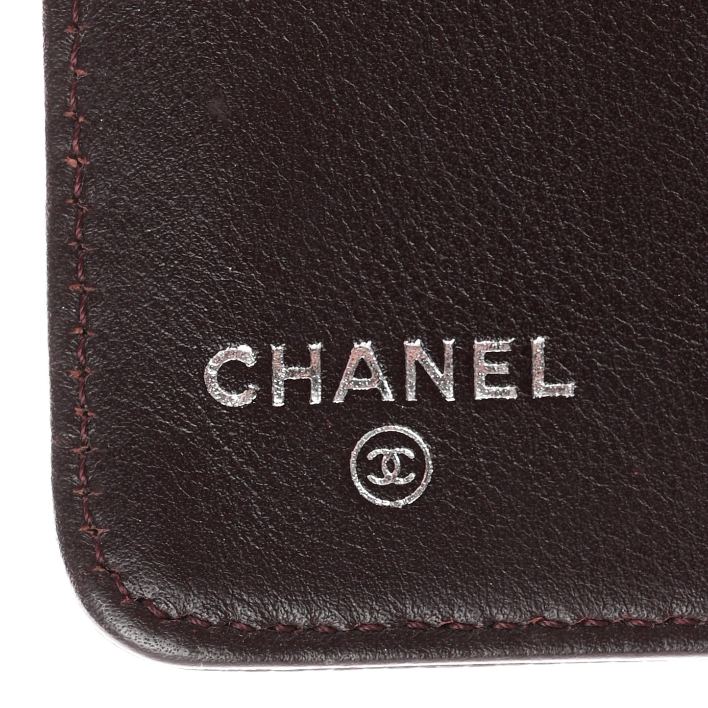Caviar Timeless CC Zipped Pocket Wallet Burgundy