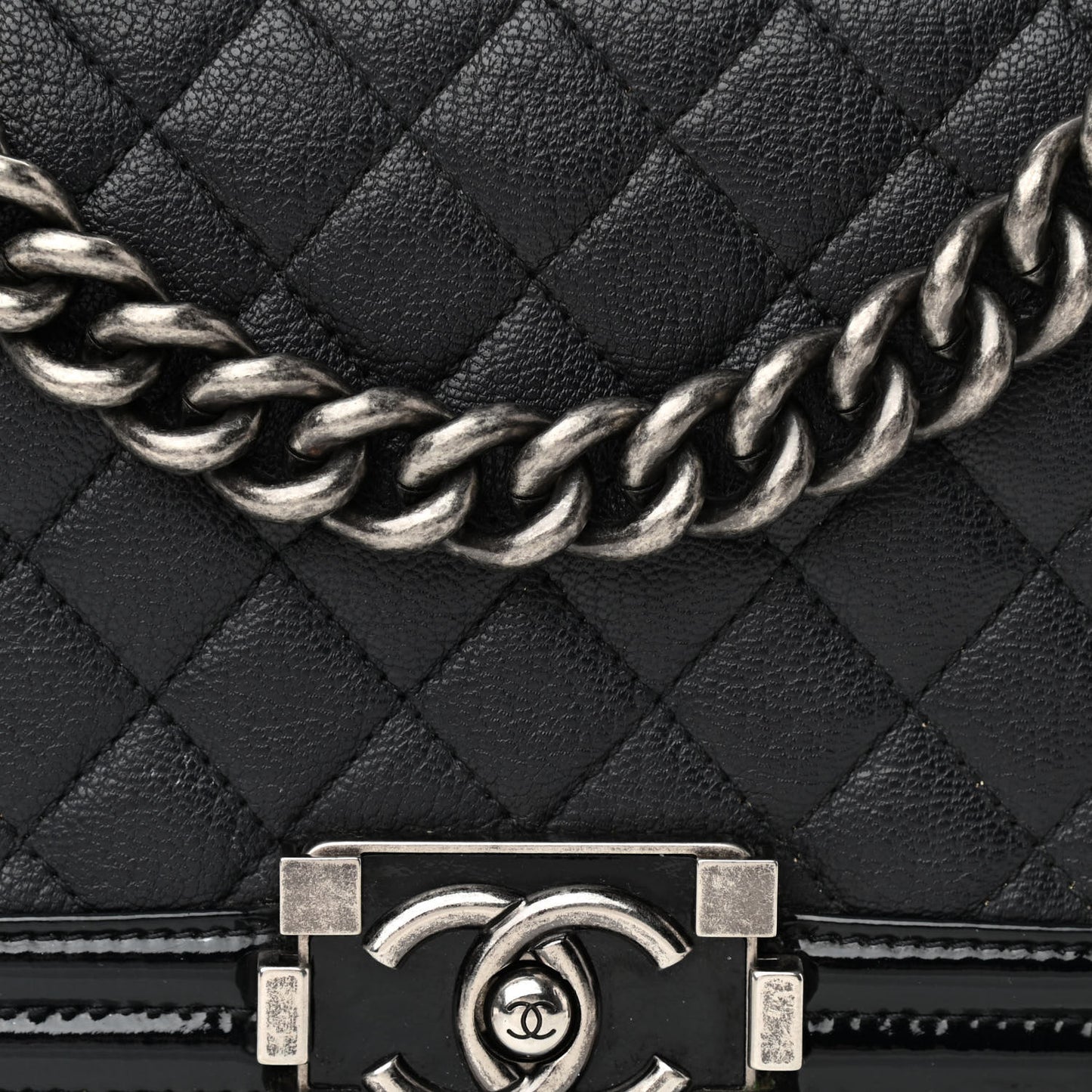 Goatskin Quilted Patent Medium Duo Boy Flap Black
