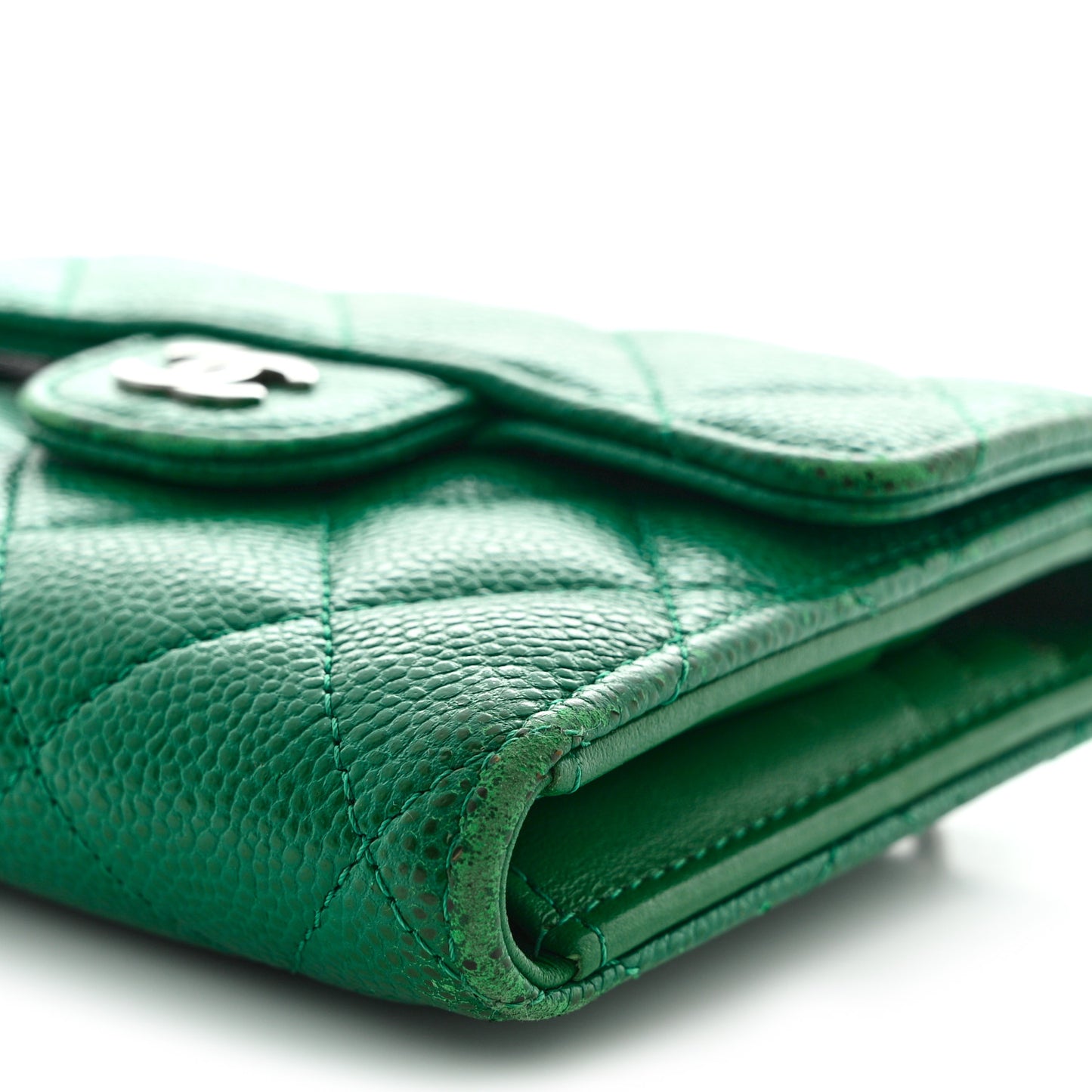 Caviar Quilted Compact Flap Wallet Green