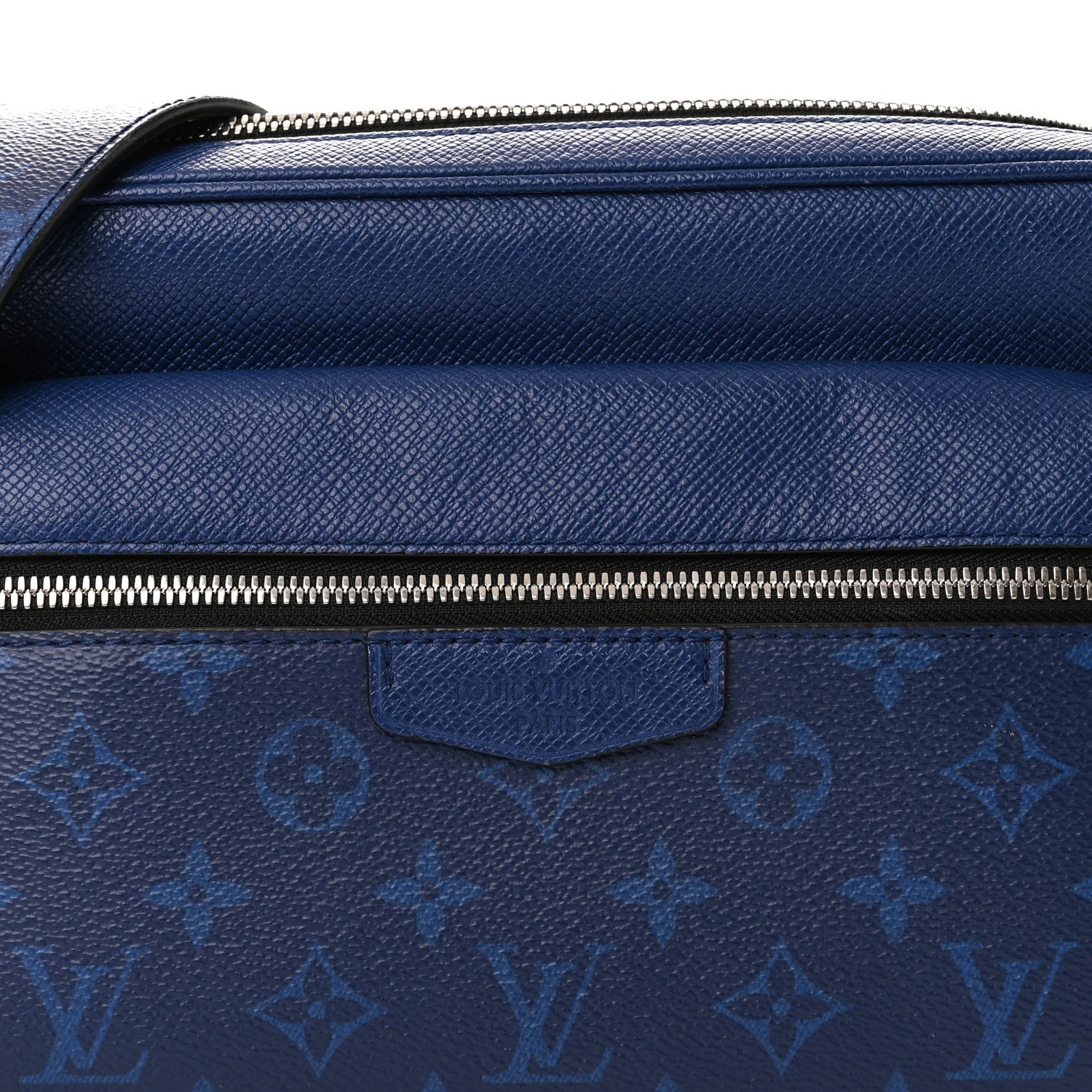 Louis Vuitton Taiga Monogram Outdoor Messenger Cobalt 7 of 9