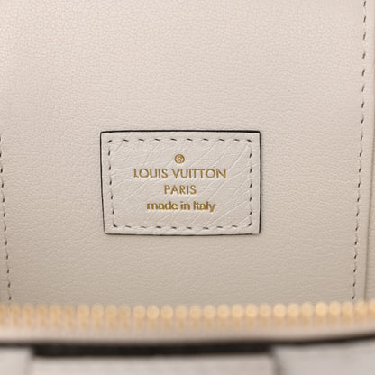 Louis Vuitton Ostrich Vanity Chain Pouch 6 of 9