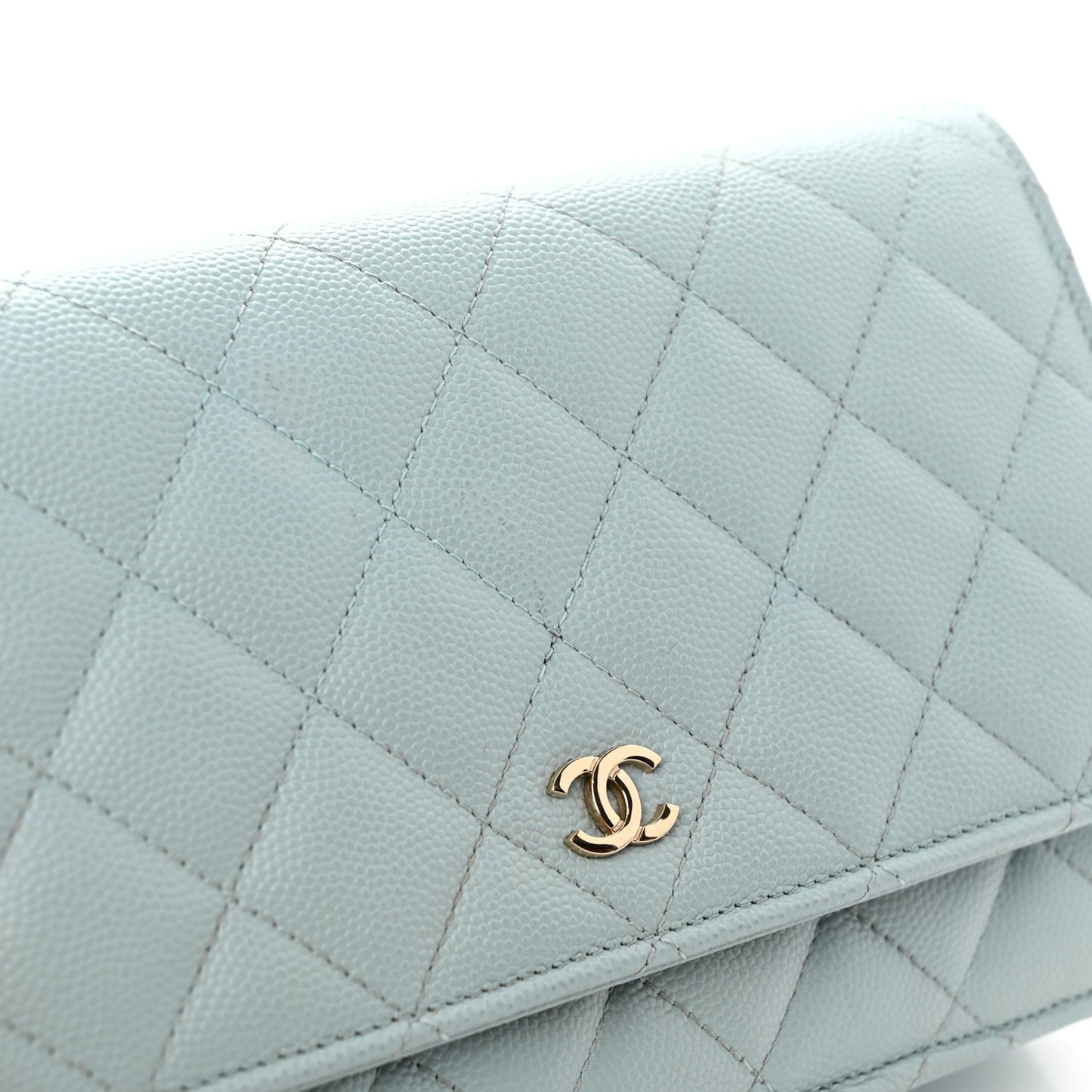 Caviar Quilted Wallet On Chain WOC Light Blue