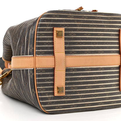 Louis Vuitton Monogram Eden Neo Argent 8 of 12