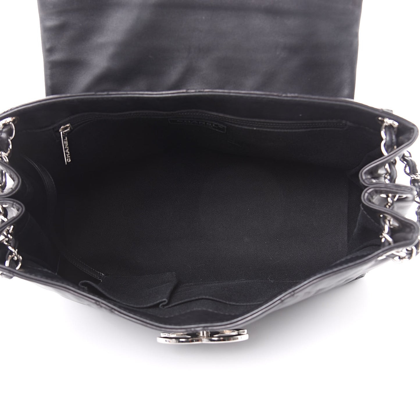Calfskin Double Stitch Large Hamptons Flap Bag Black