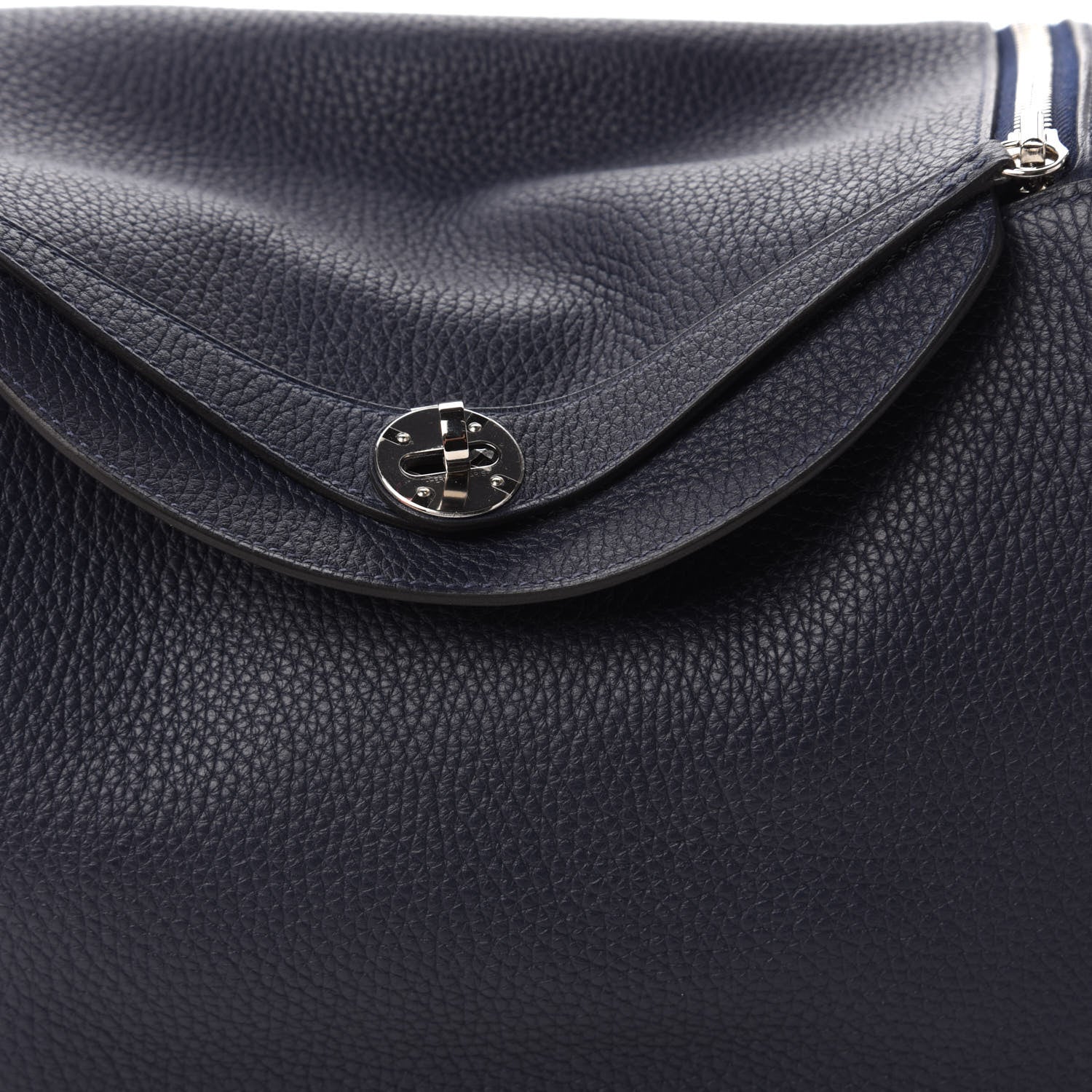 Hermes Taurillon Clemence Lindy 30 Bleu Nuit 9 of 10